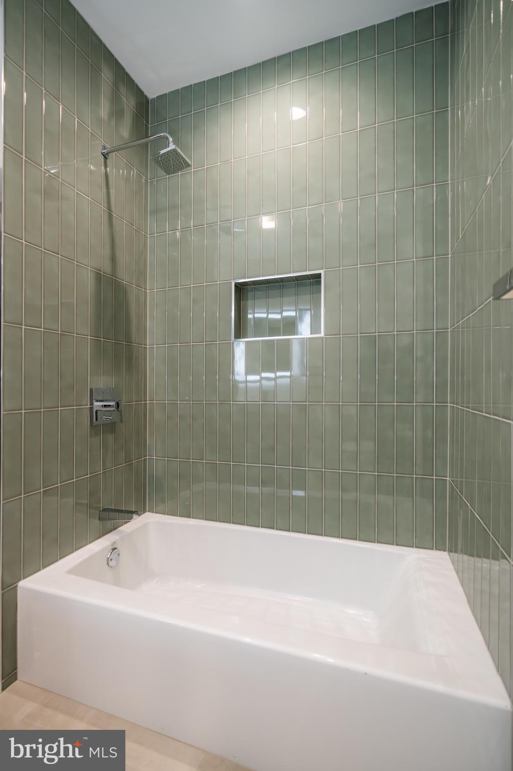 PASSYUNK SQUARE - Residential