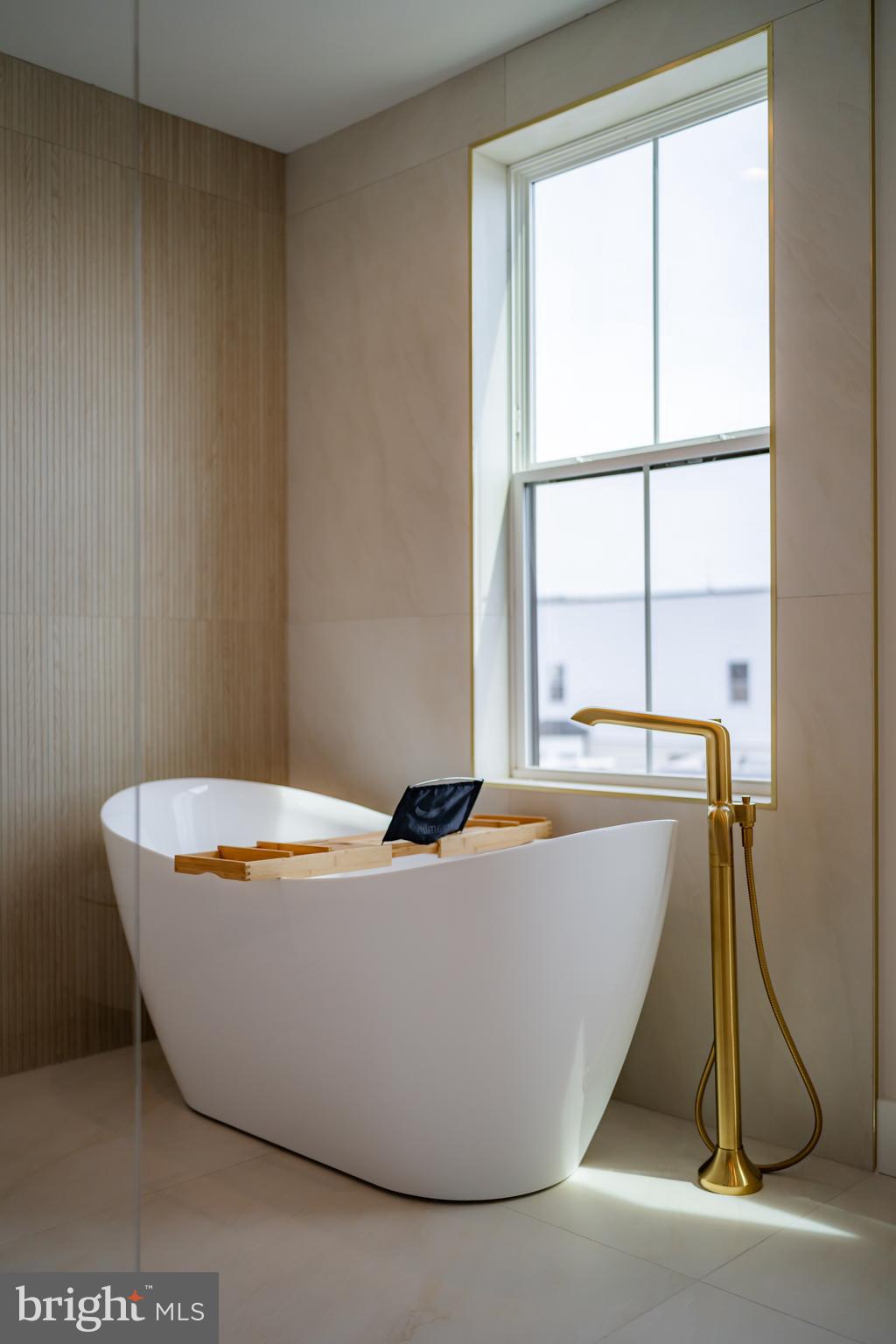 PASSYUNK SQUARE - Residential