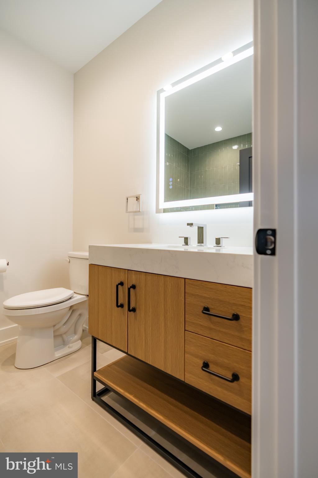 PASSYUNK SQUARE - Residential