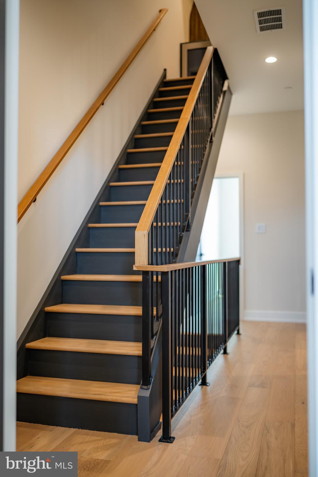 PASSYUNK SQUARE - Residential