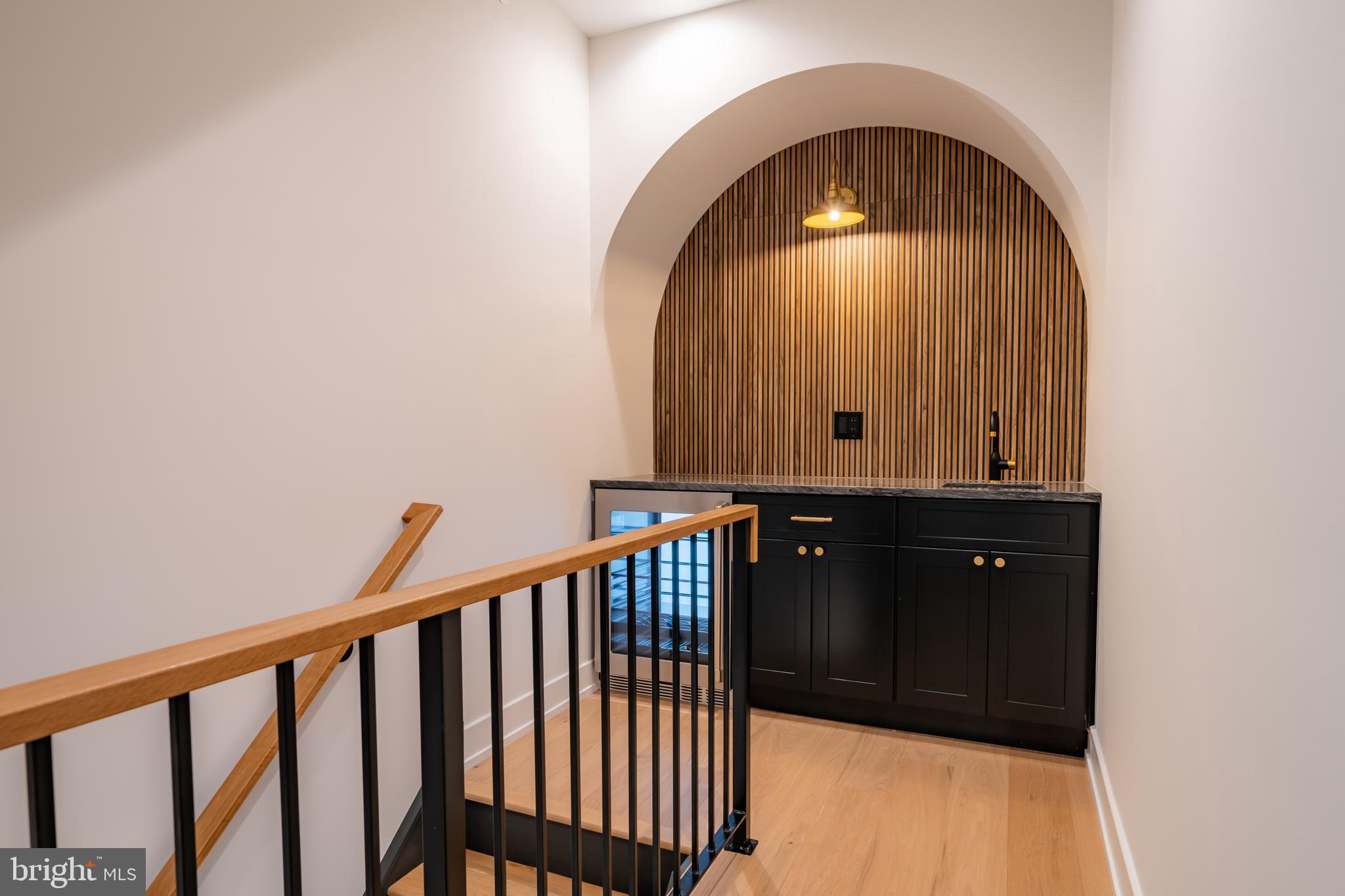 PASSYUNK SQUARE - Residential