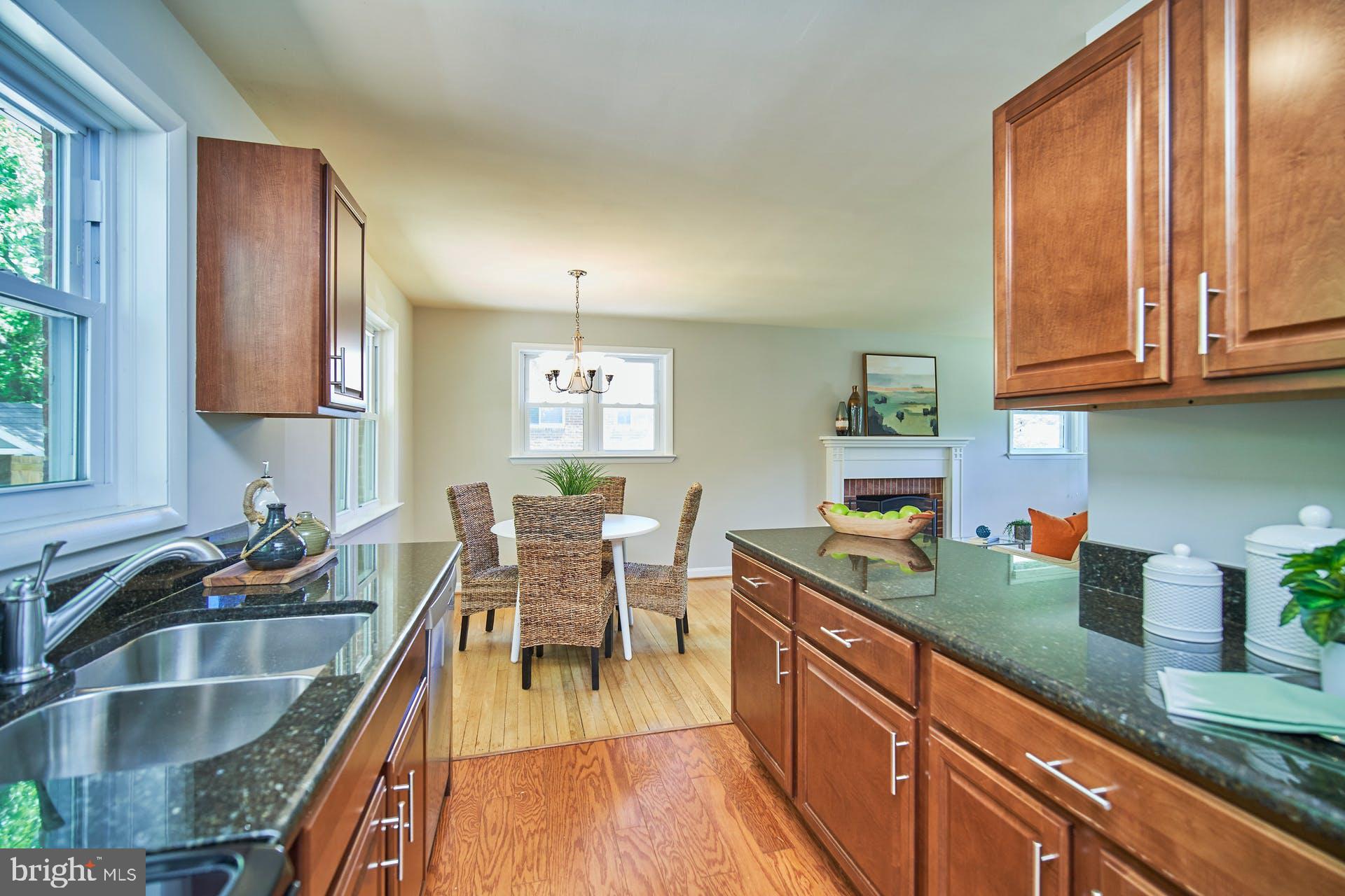 BROYHILL PARK - Residential