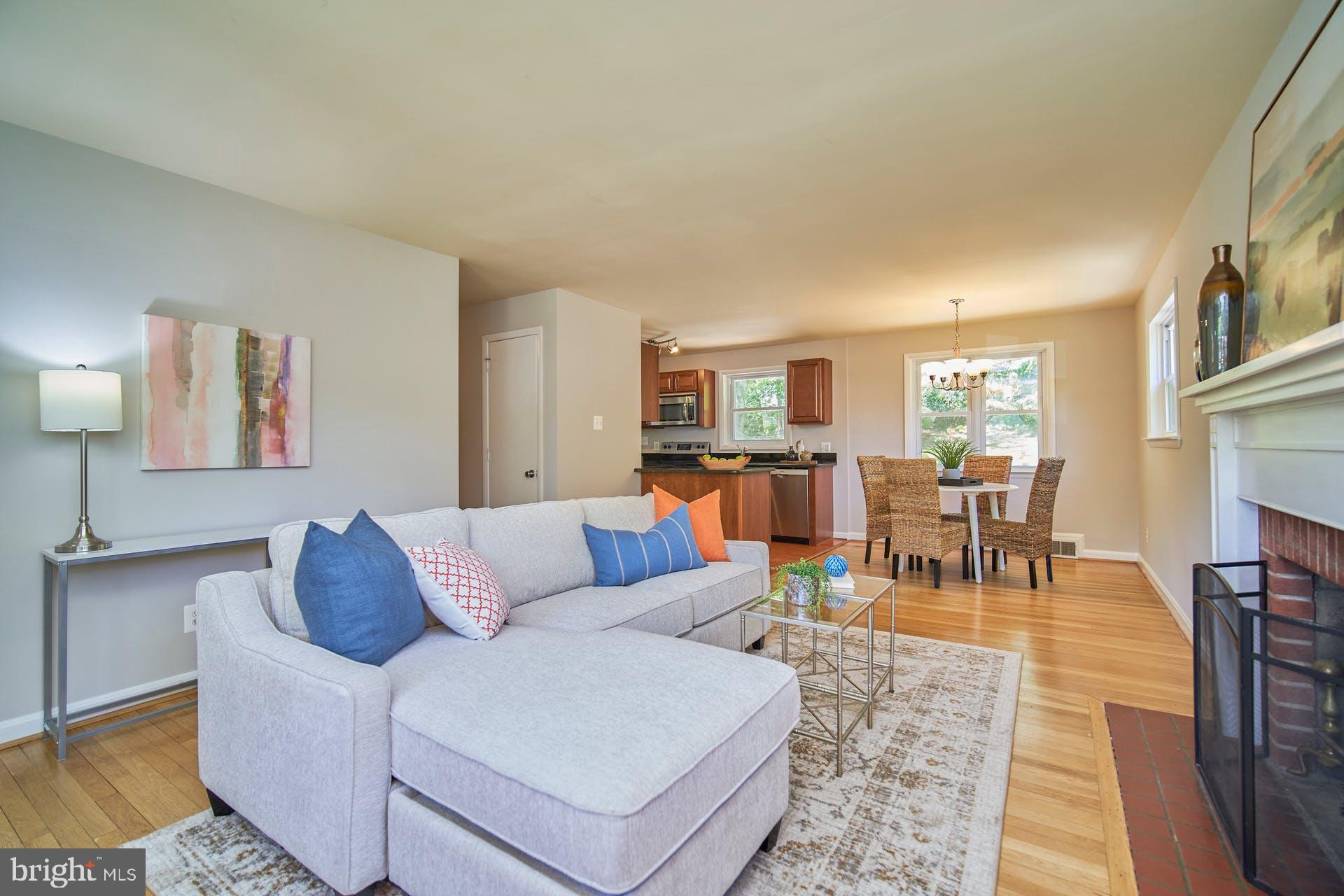 BROYHILL PARK - Residential