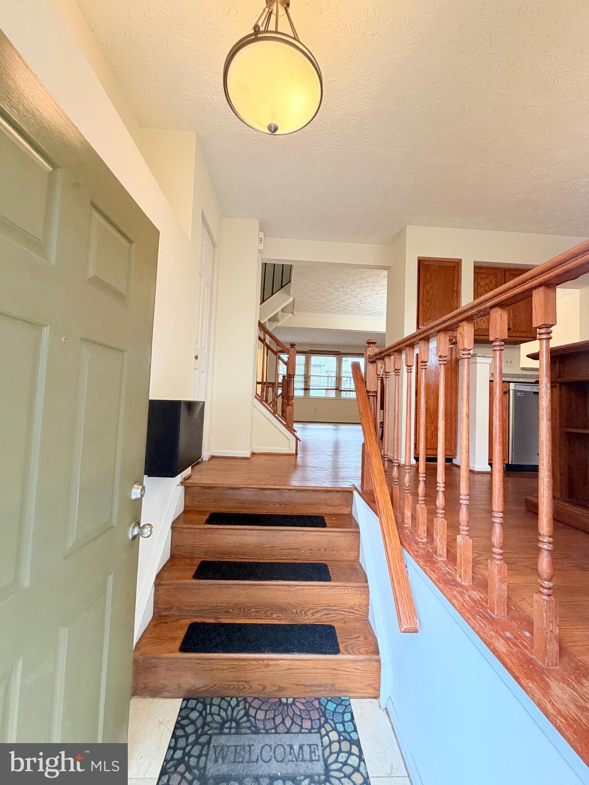 3758 MAZEWOOD LANE