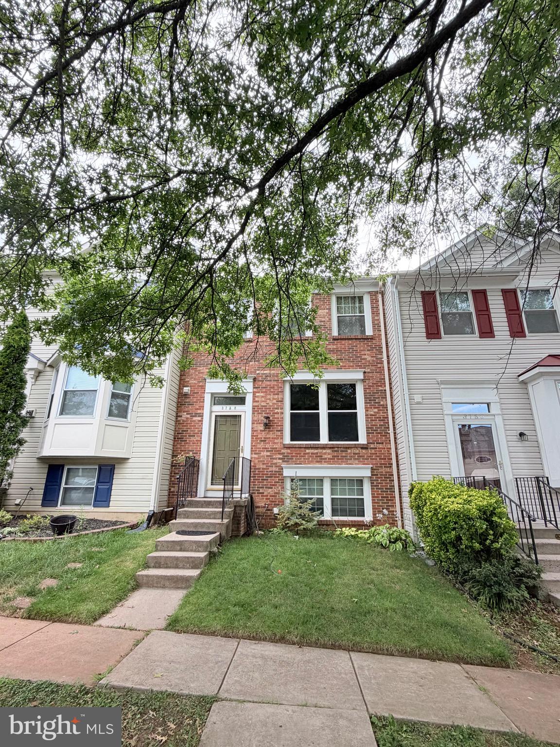 3758 MAZEWOOD LANE