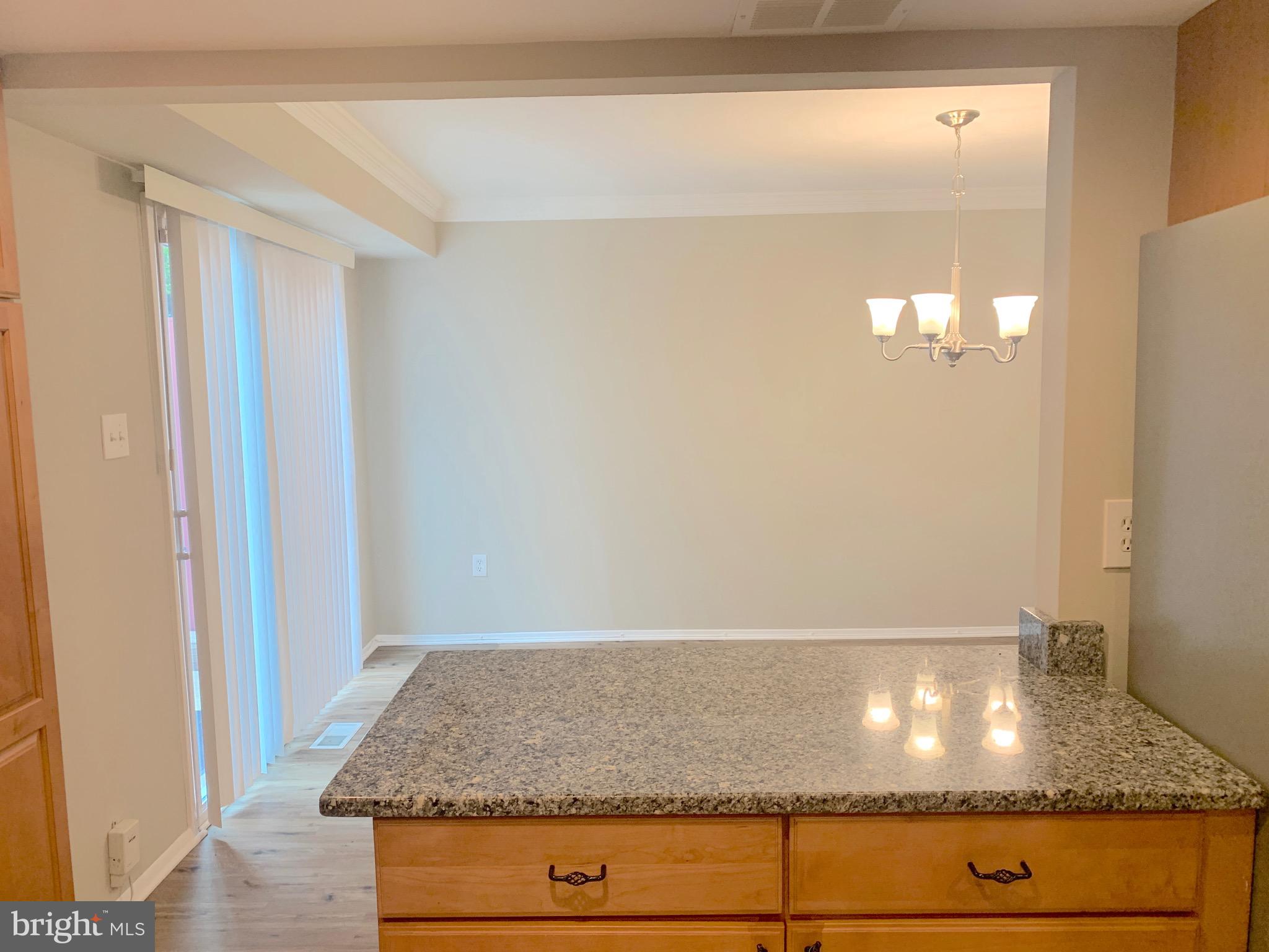 CROFTON TOWNE - Residential