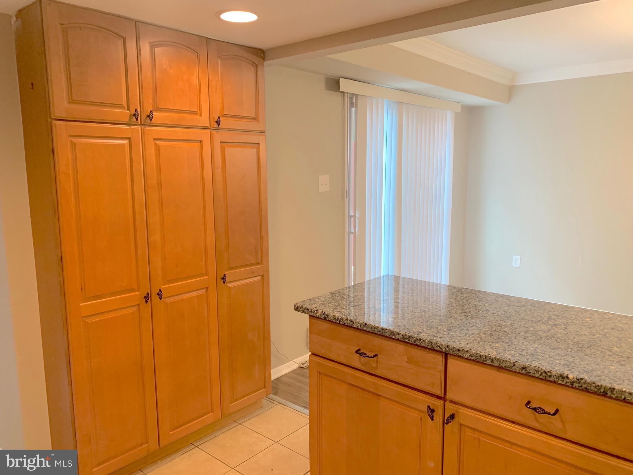 CROFTON TOWNE - Residential