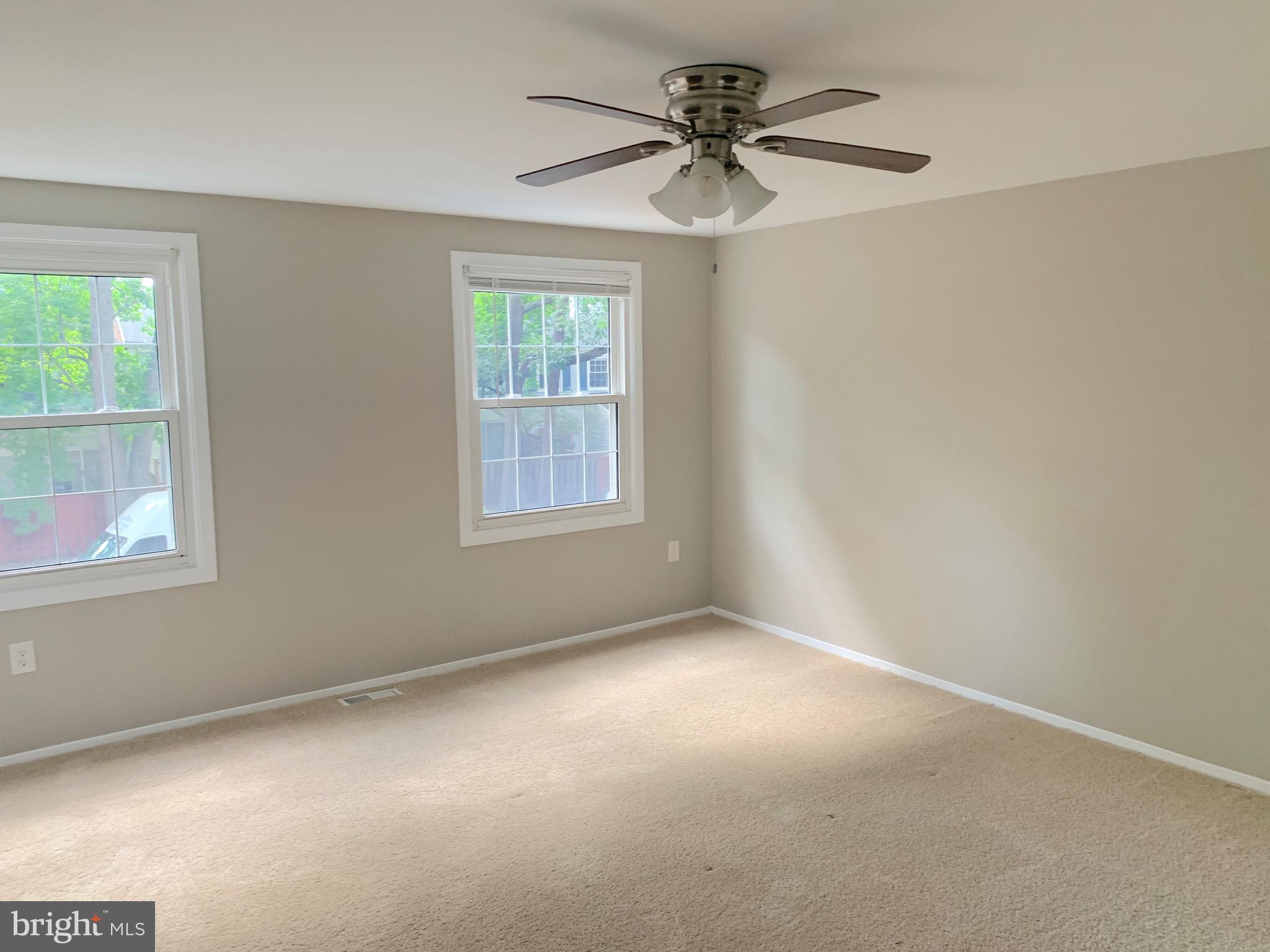 CROFTON TOWNE - Residential