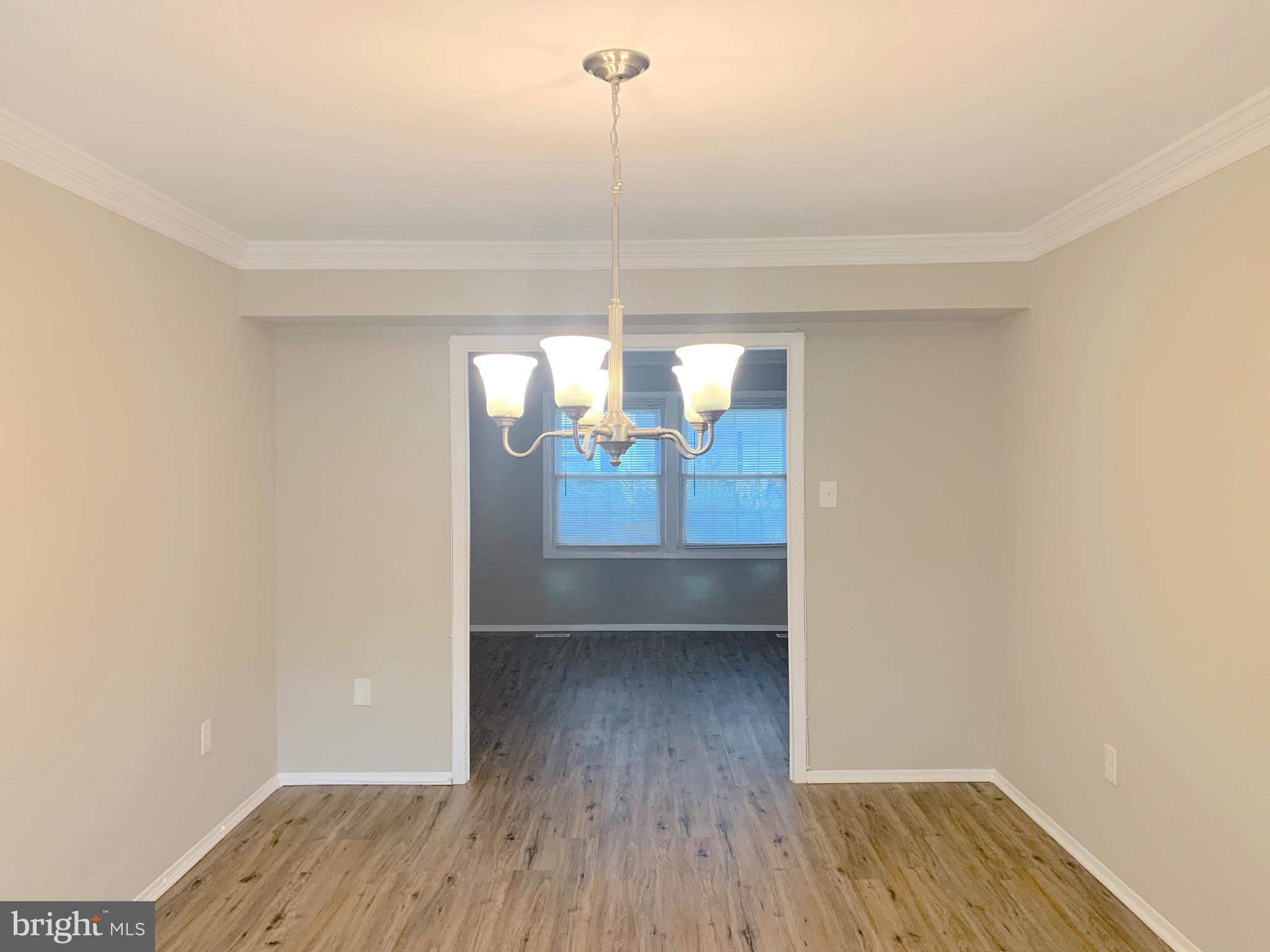 CROFTON TOWNE - Residential