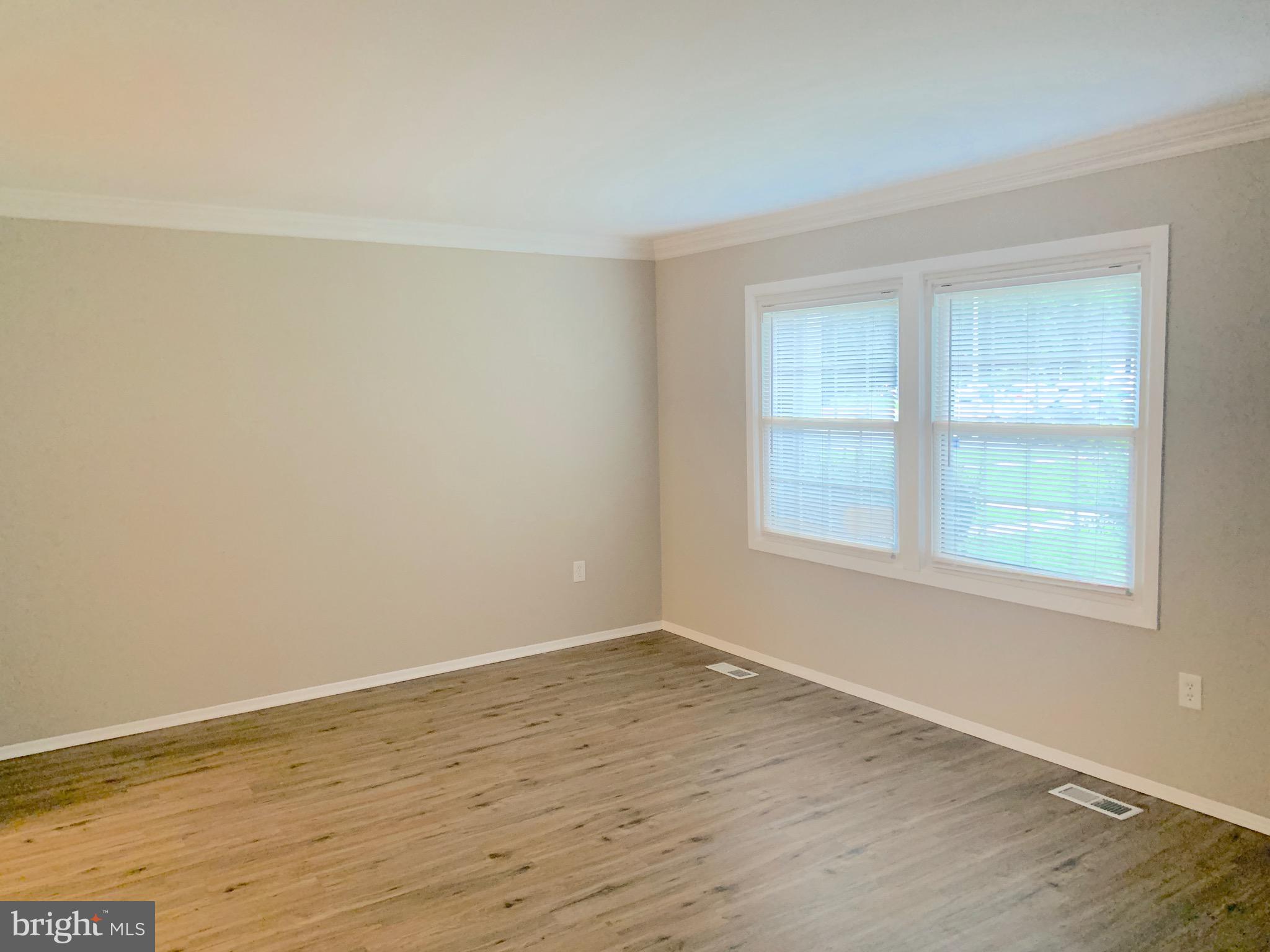 CROFTON TOWNE - Residential