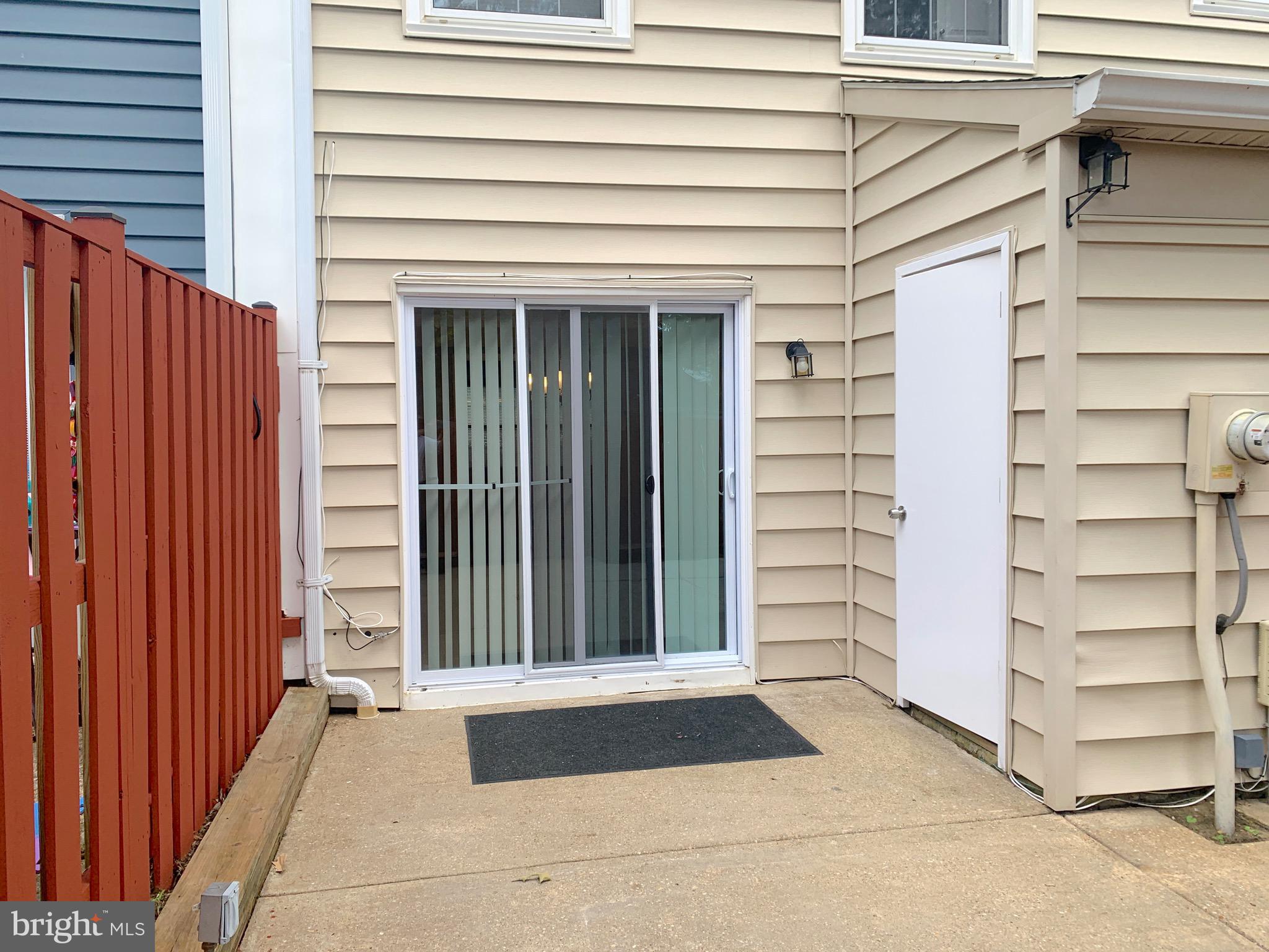 CROFTON TOWNE - Residential