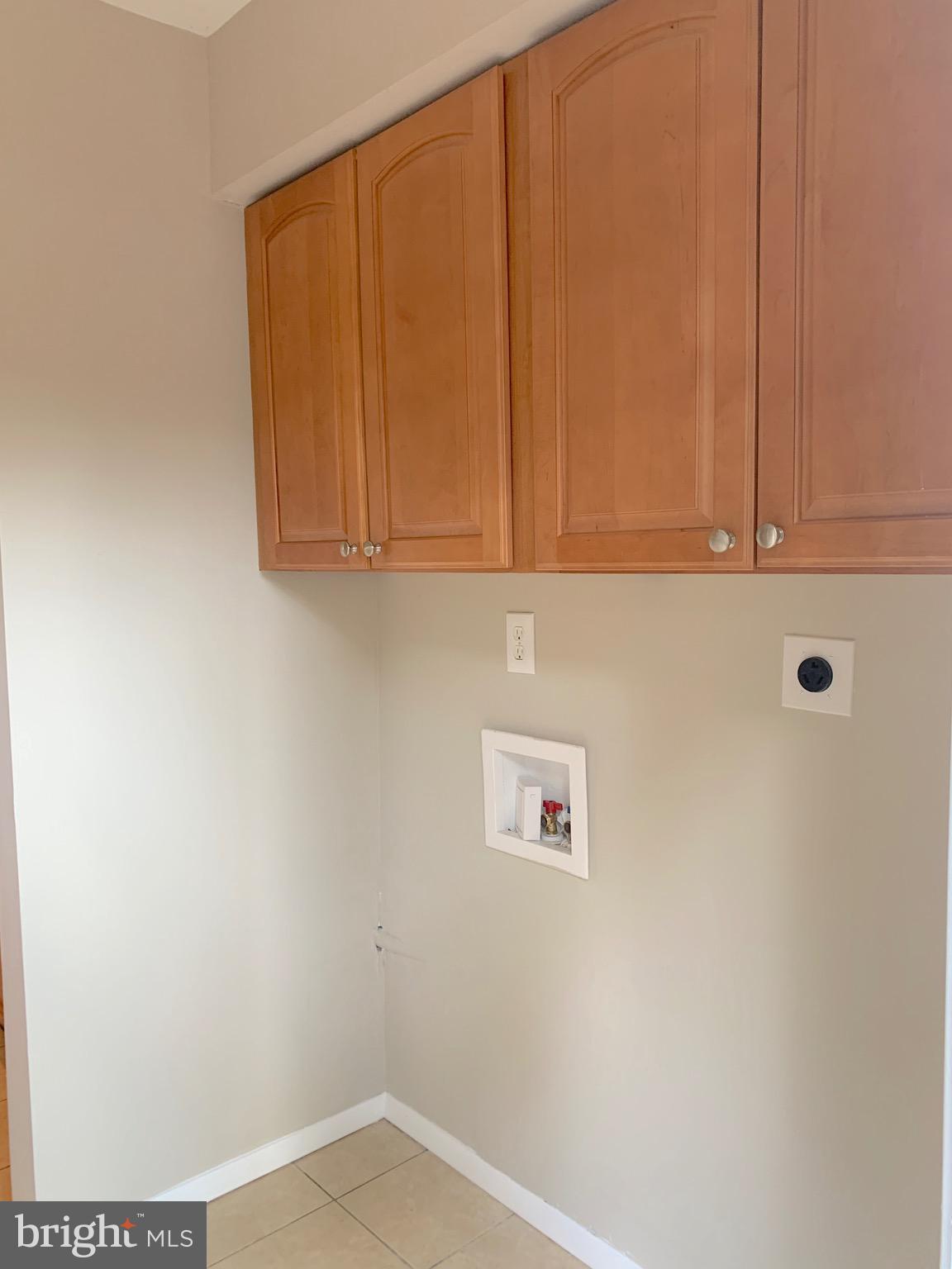 CROFTON TOWNE - Residential