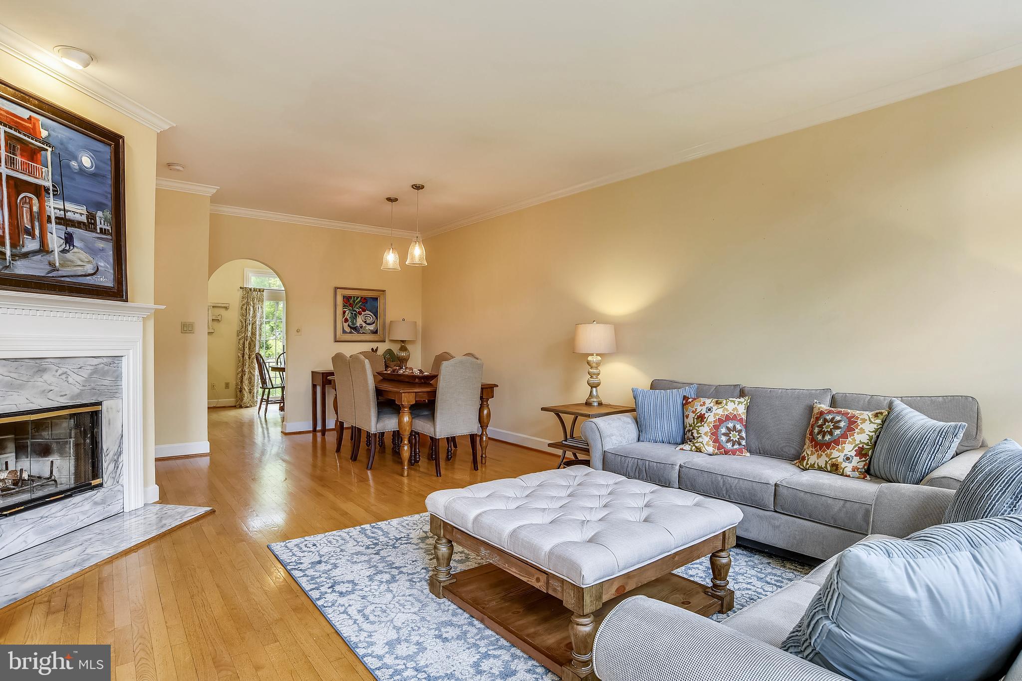 SUNNYSIDE - Residential