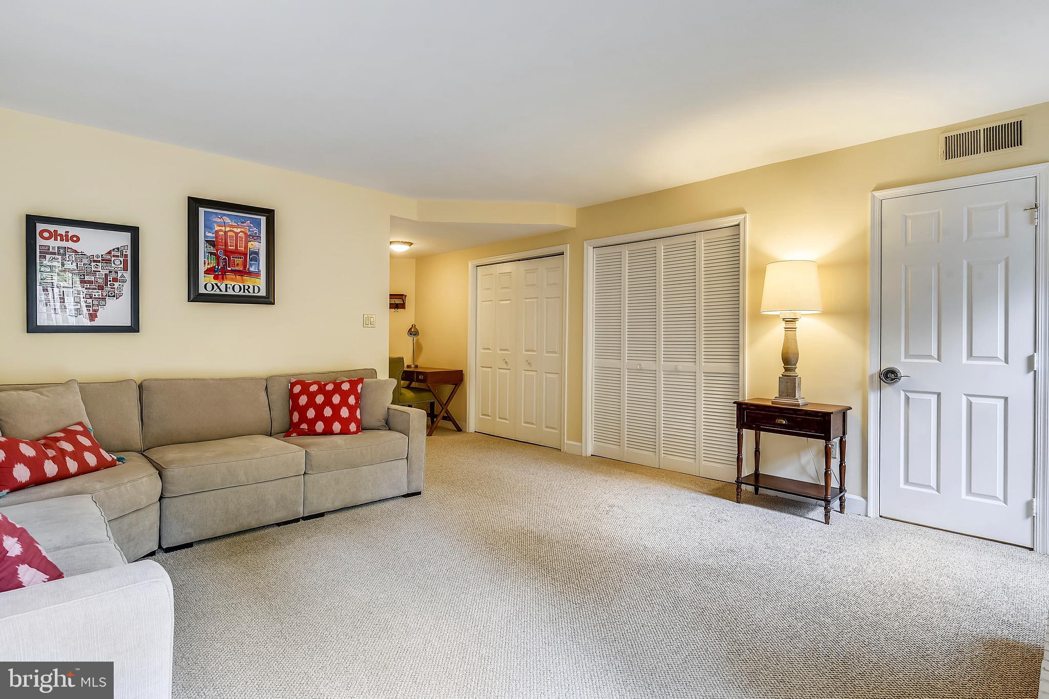 SUNNYSIDE - Residential