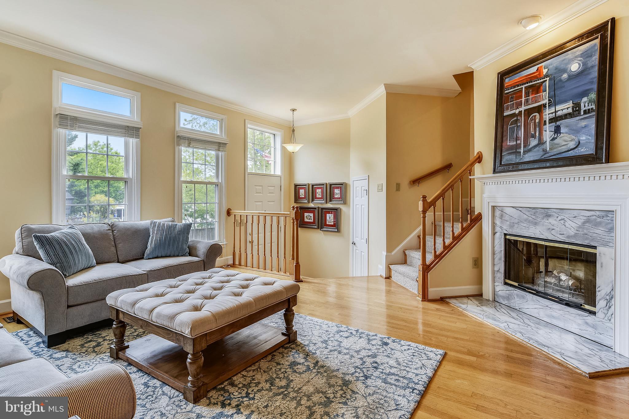 SUNNYSIDE - Residential