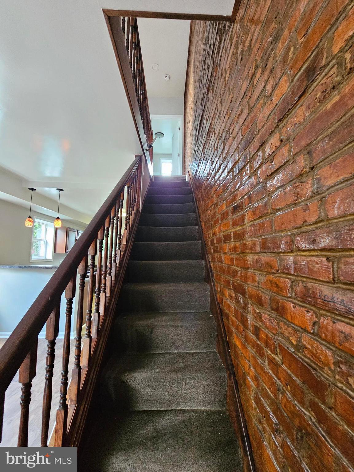 MILL HILL - Residential