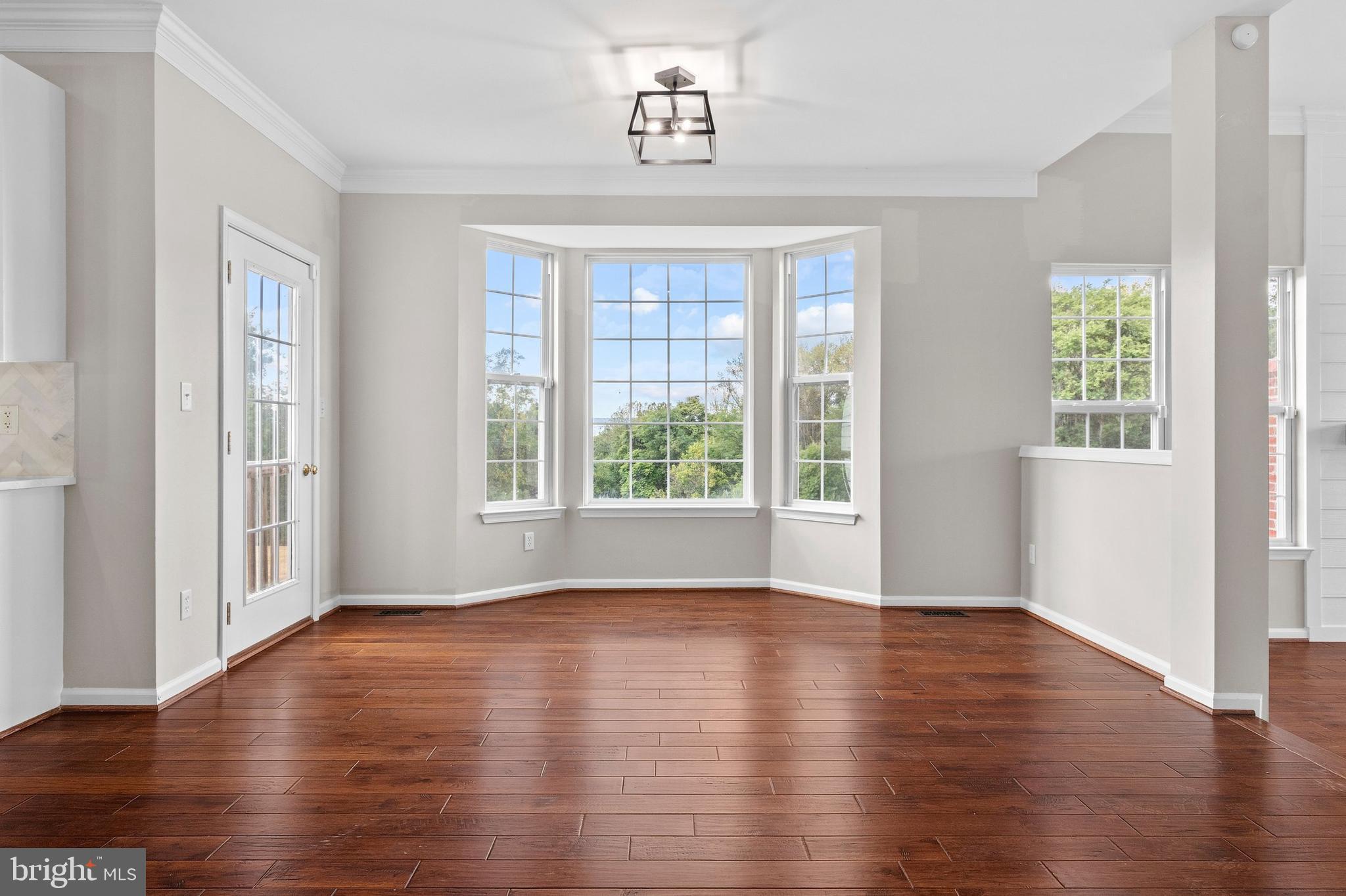 POTOMAC POINT - Residential