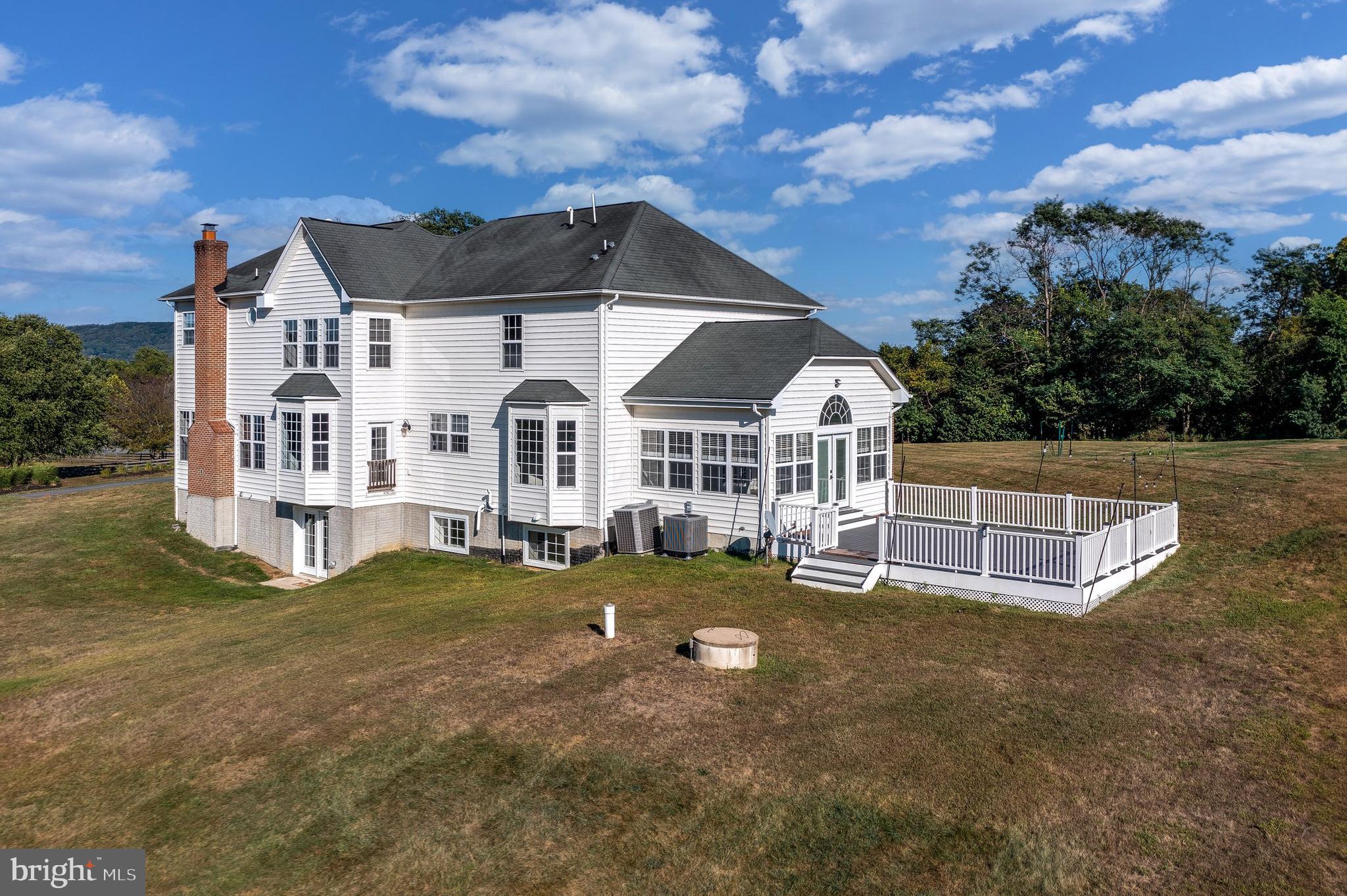 POTOMAC POINT - Residential