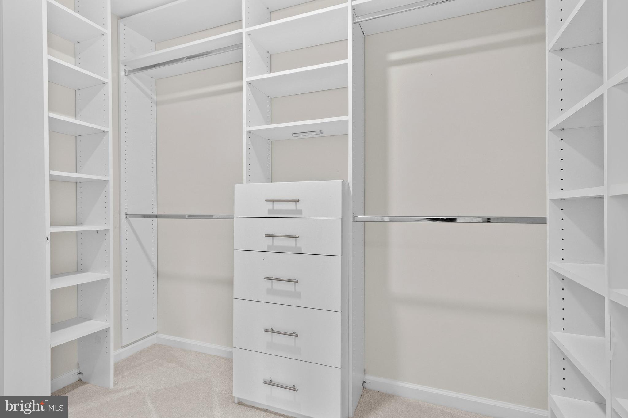 POTOMAC POINT - Residential