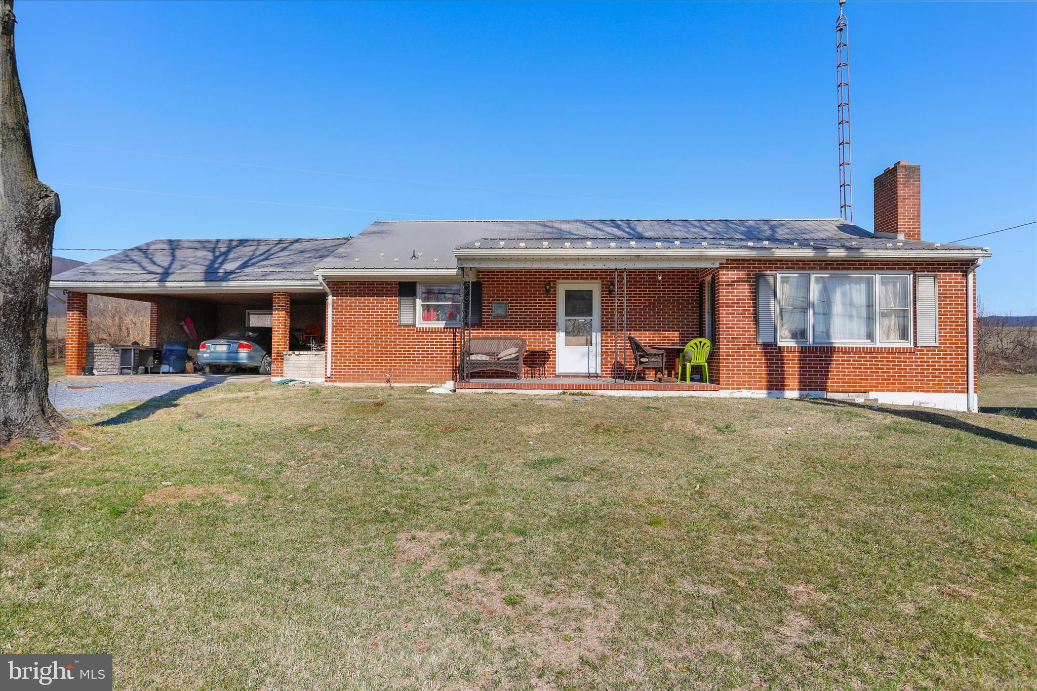 ST THOMAS - Commercial Lease