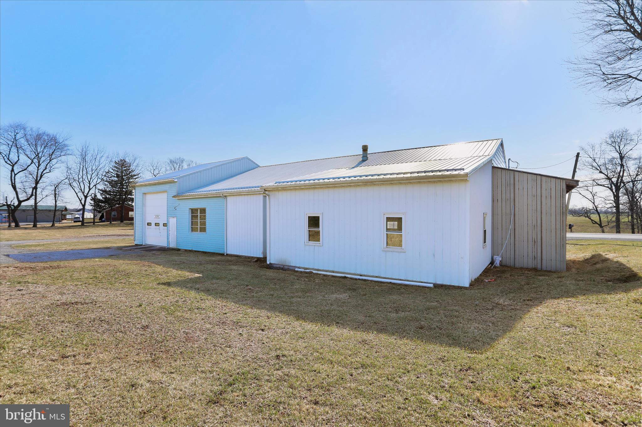 ST THOMAS - Commercial Lease