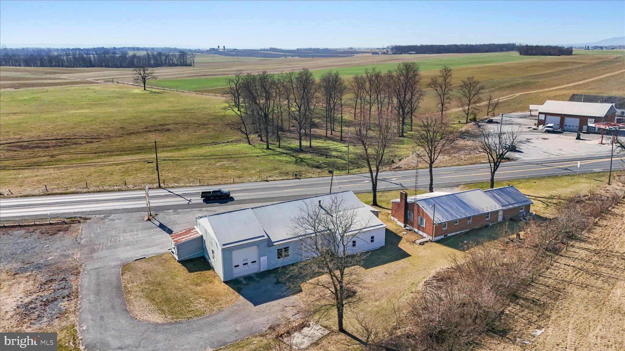 ST THOMAS - Commercial Lease