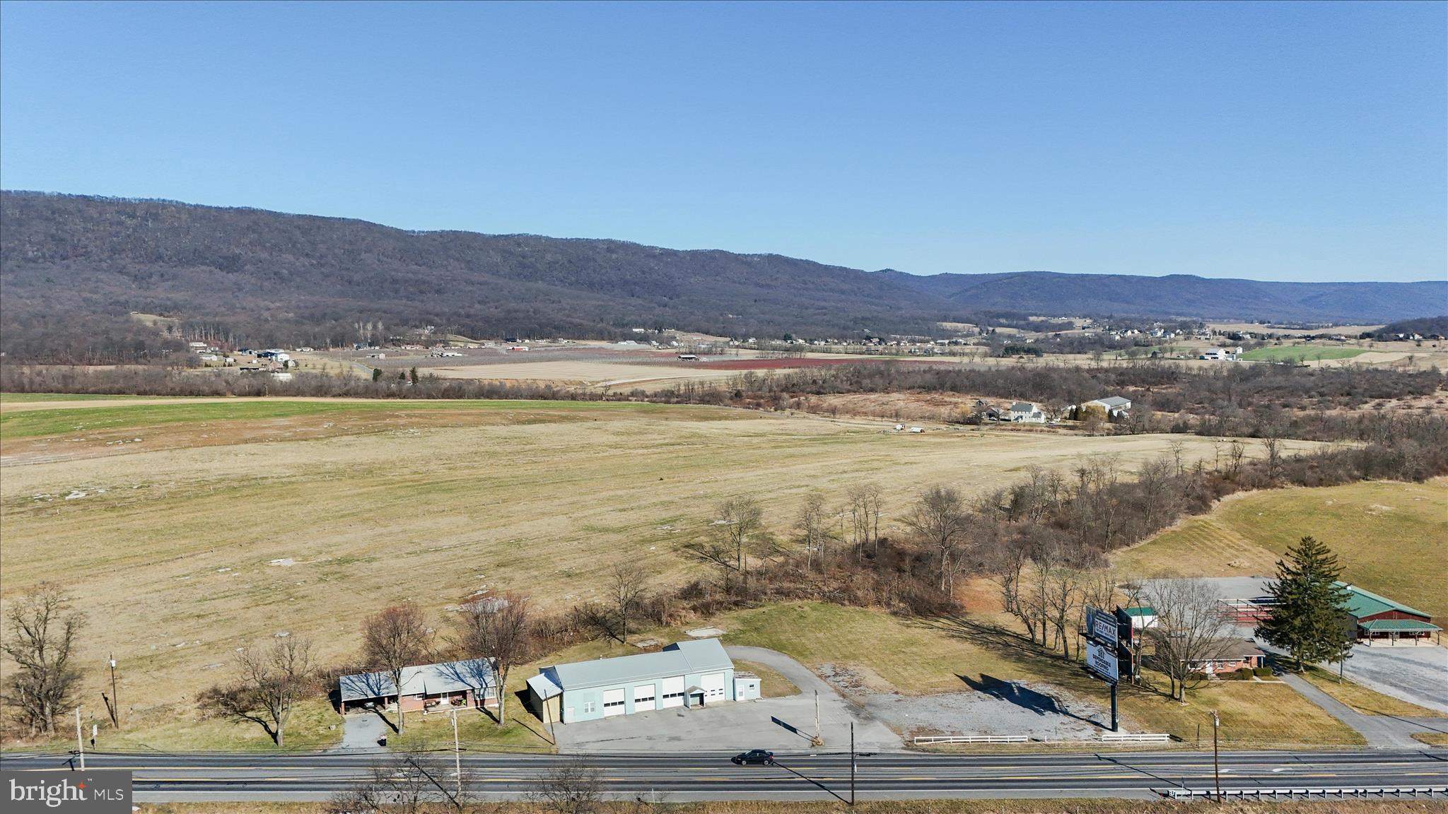 ST THOMAS - Commercial Lease