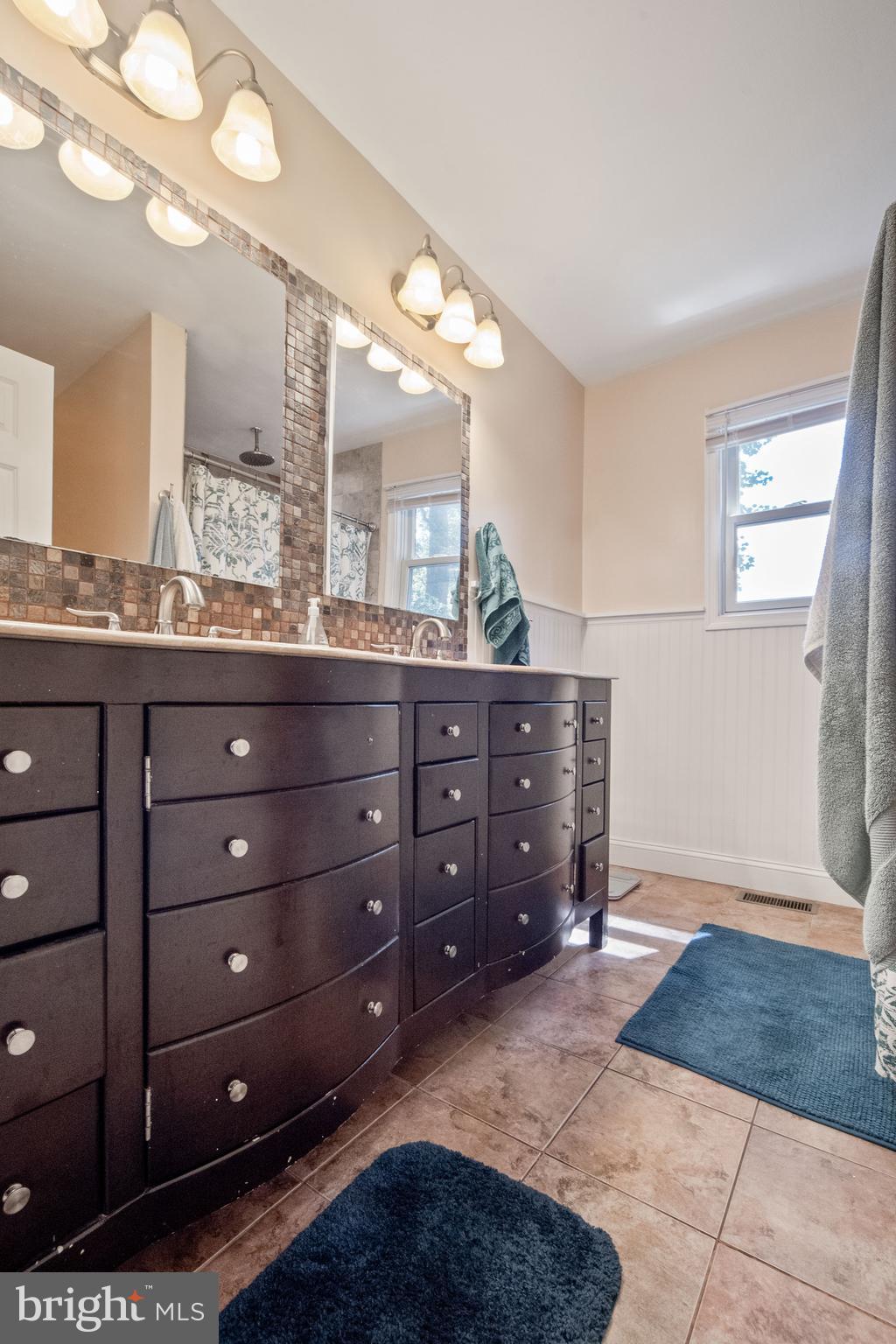 HERALD HARBOR - Residential