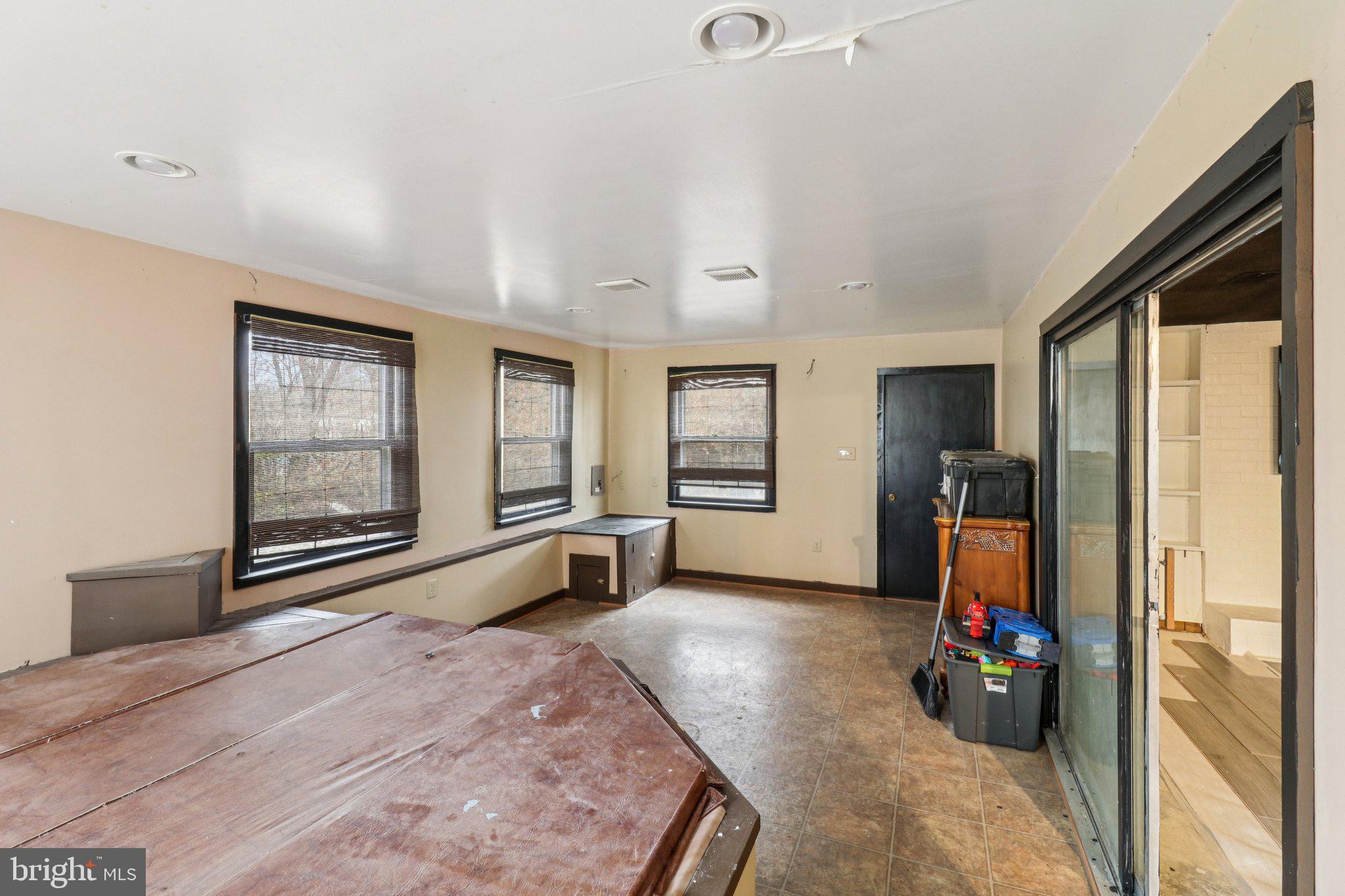 PINEFIELD - Residential