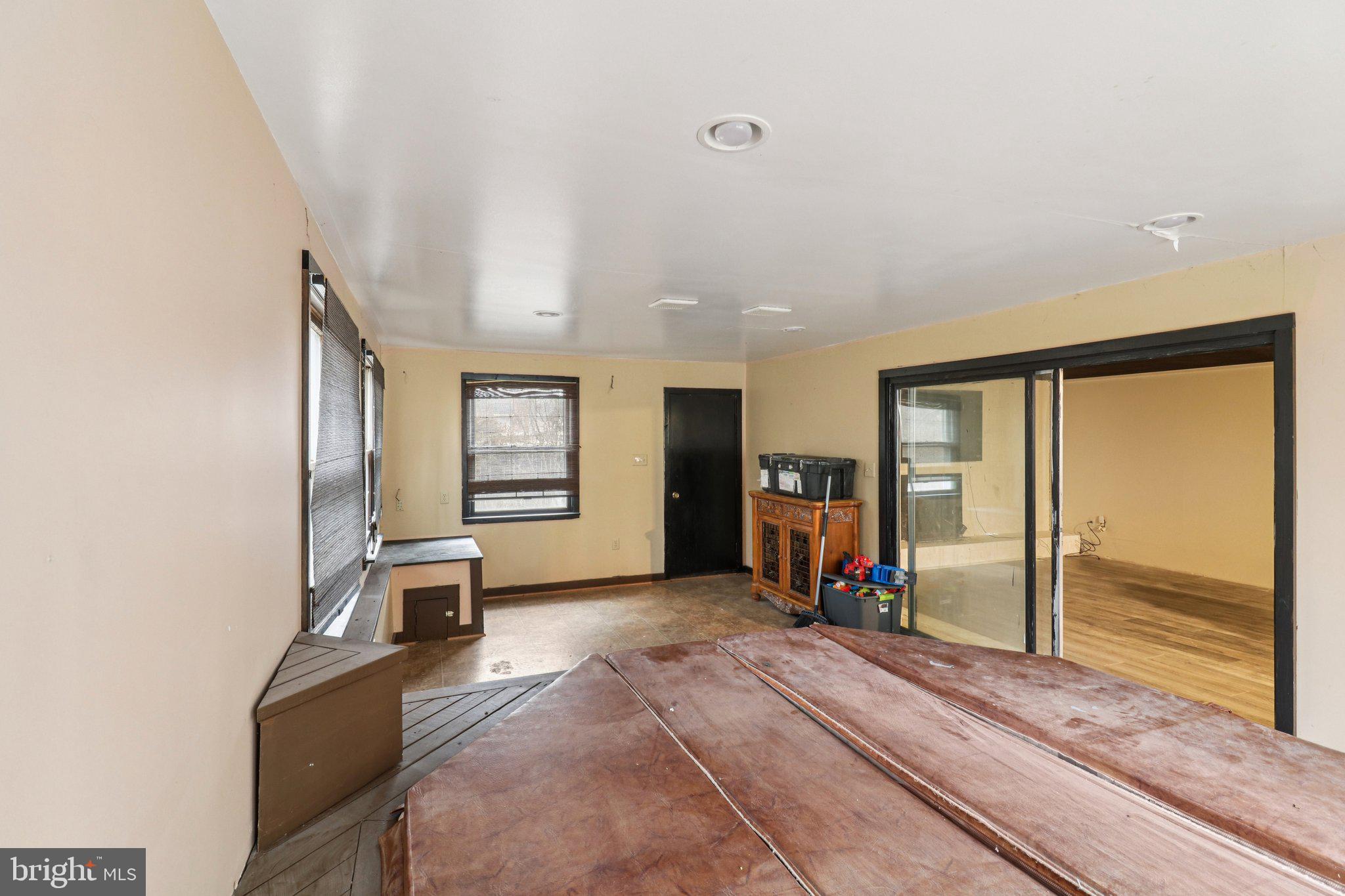 PINEFIELD - Residential