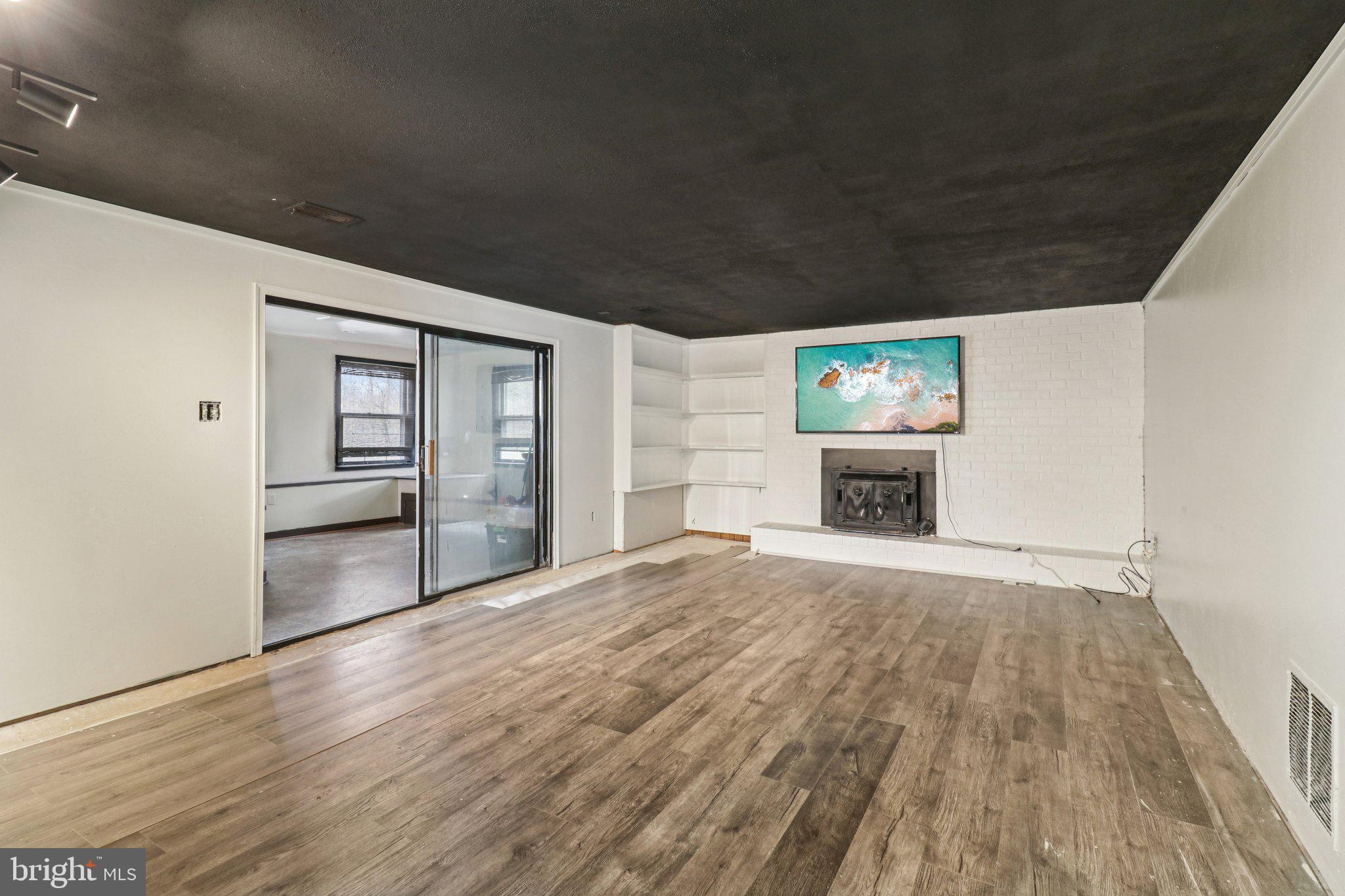 PINEFIELD - Residential