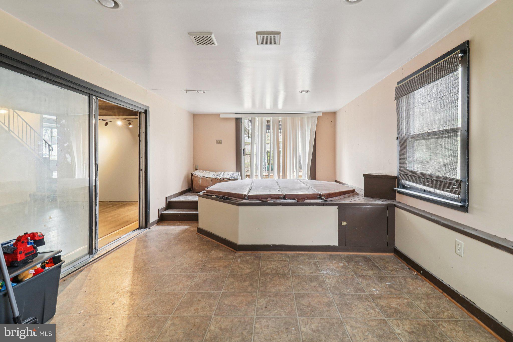 PINEFIELD - Residential