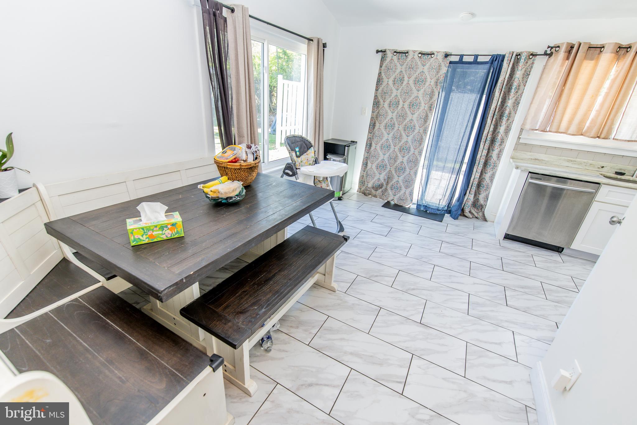 POINTER RIDGE - Residential