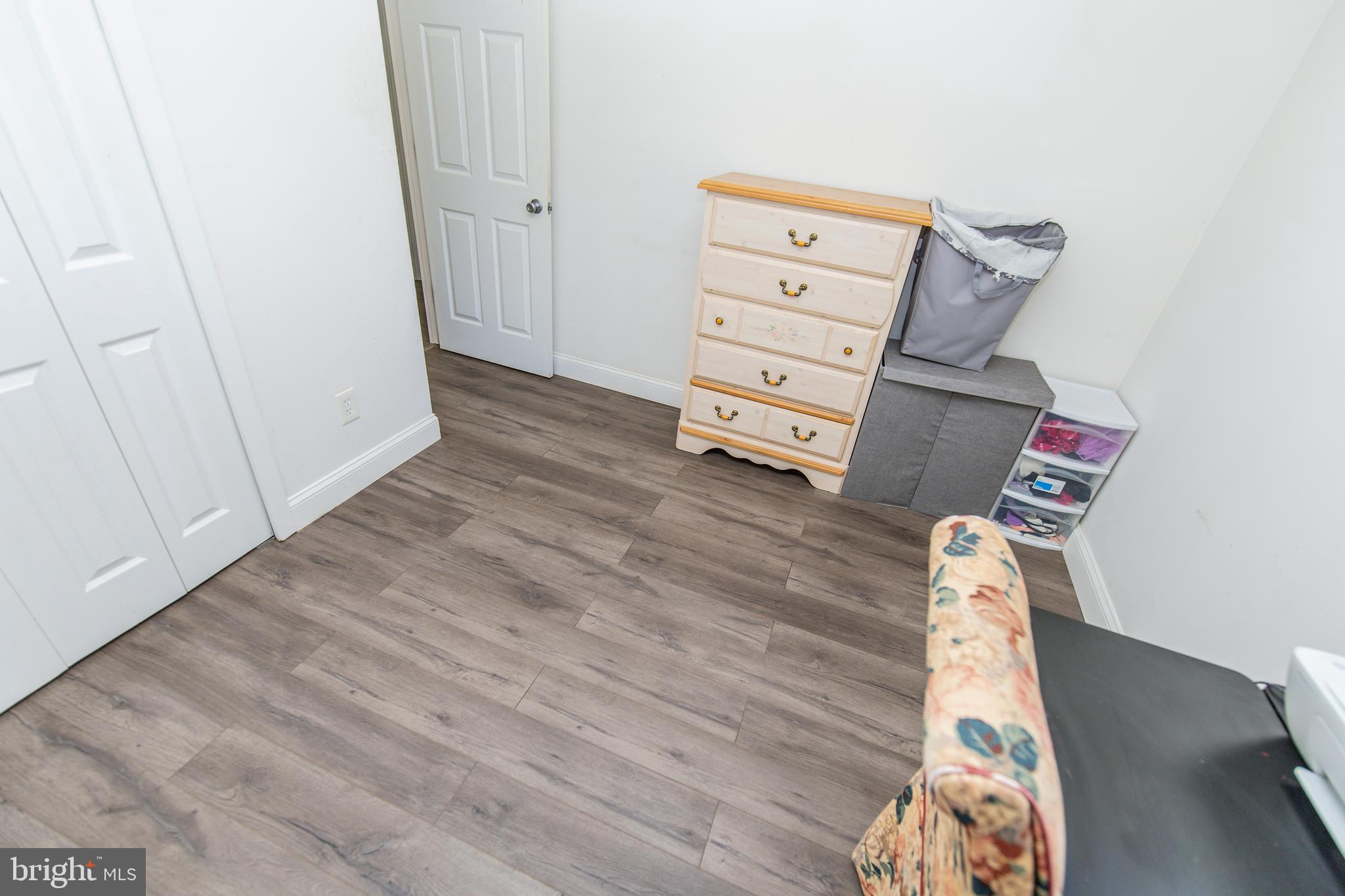 POINTER RIDGE - Residential