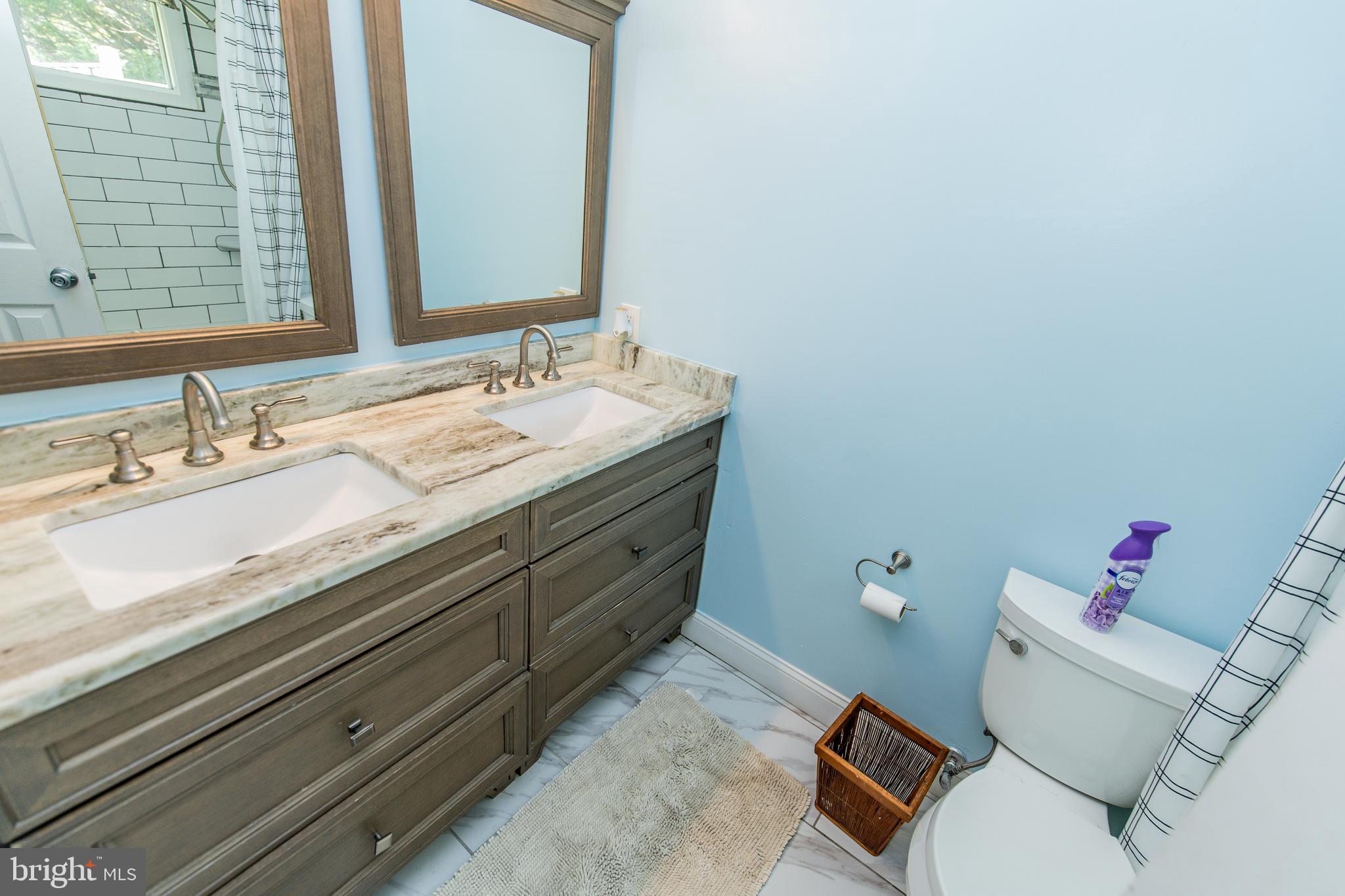 POINTER RIDGE - Residential