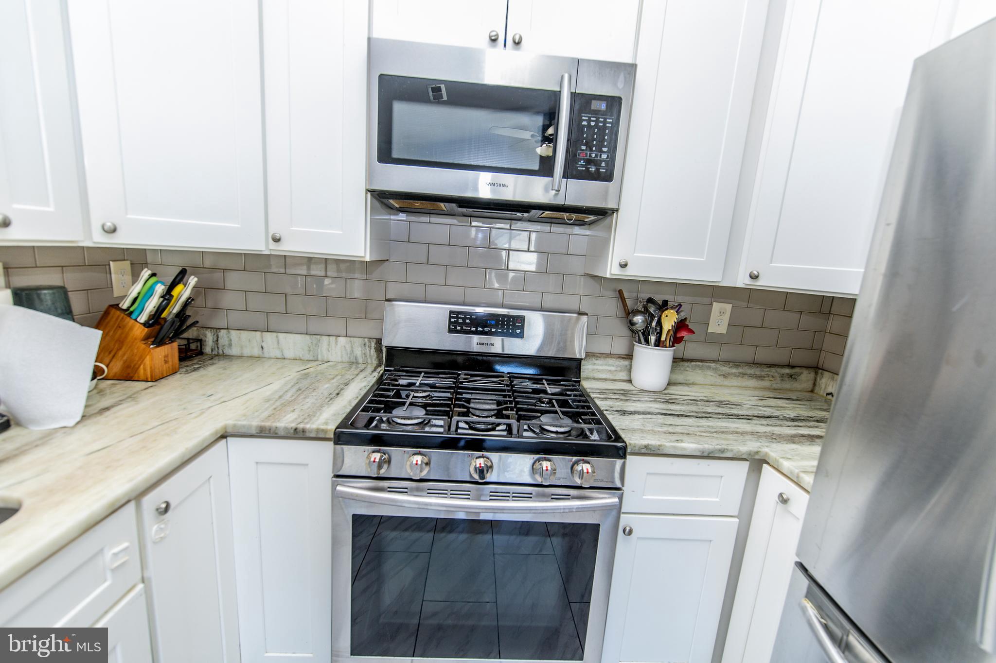 POINTER RIDGE - Residential