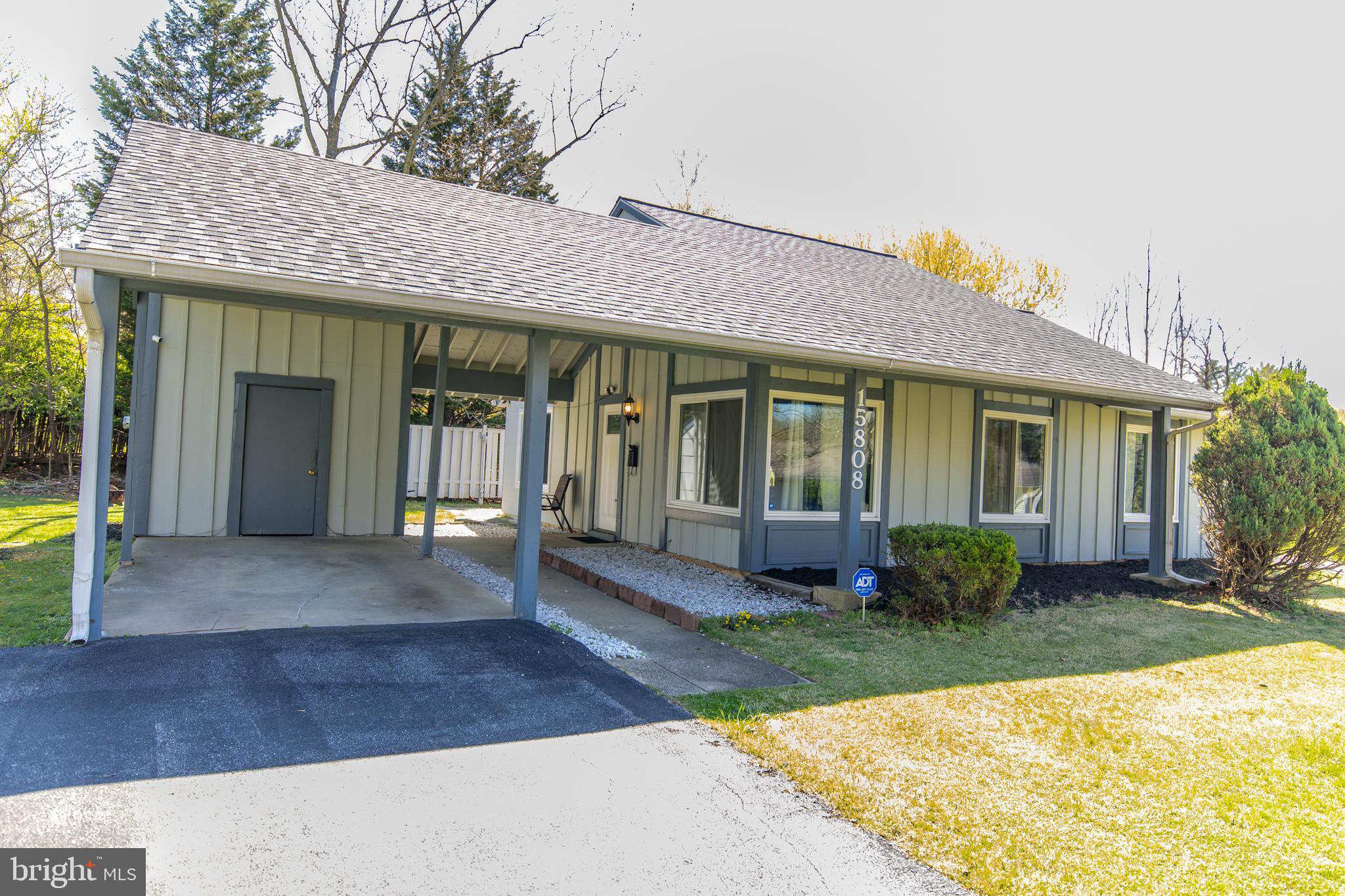 POINTER RIDGE - Residential