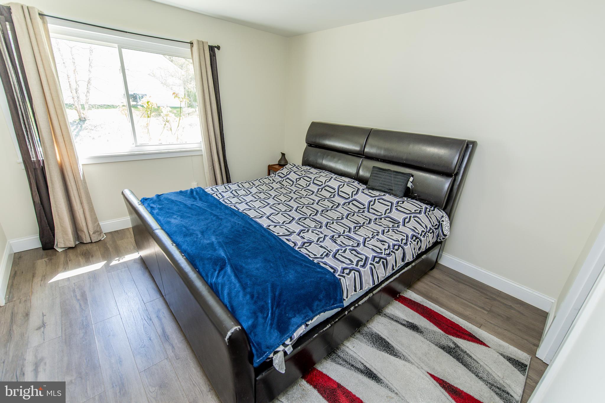 POINTER RIDGE - Residential