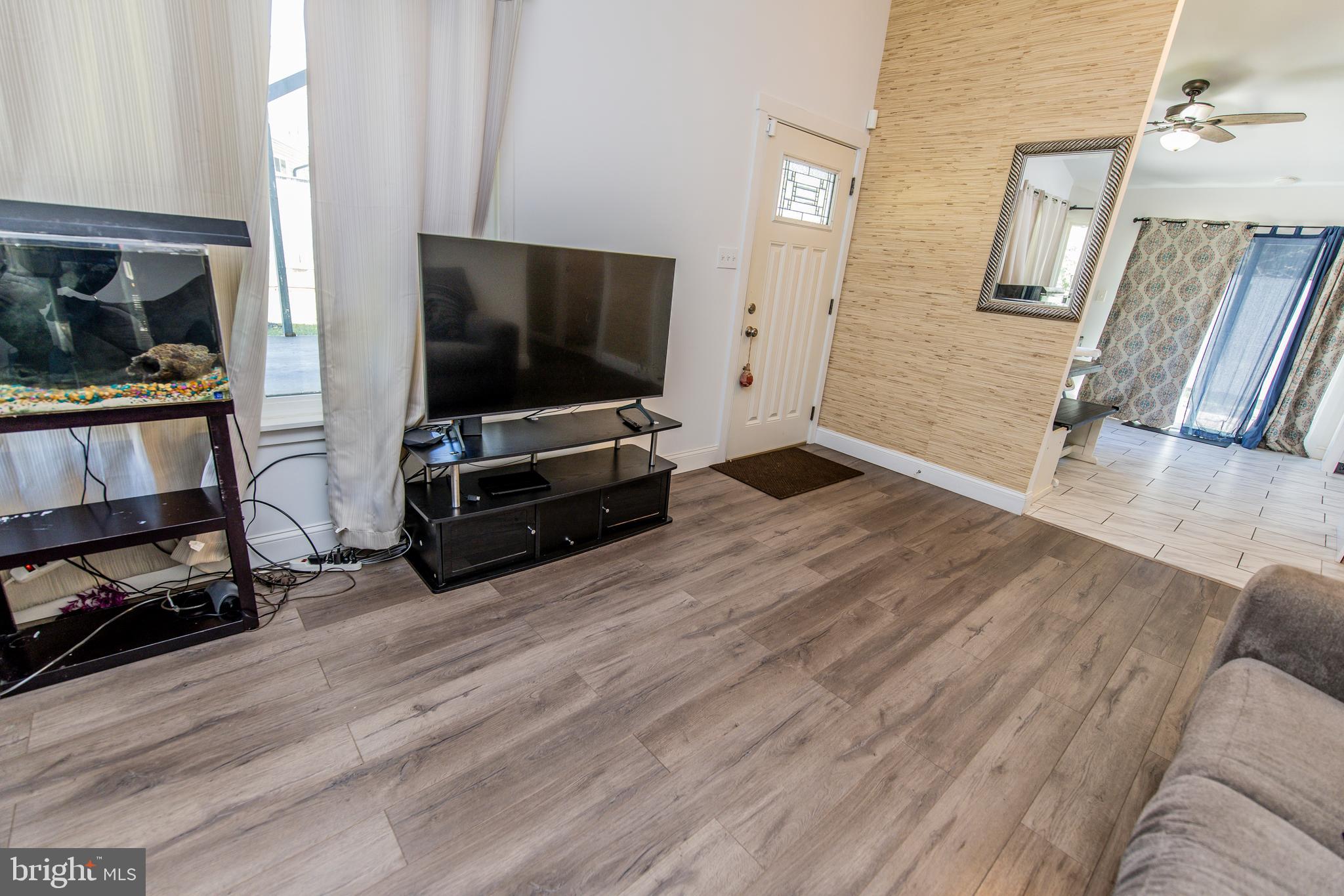 POINTER RIDGE - Residential