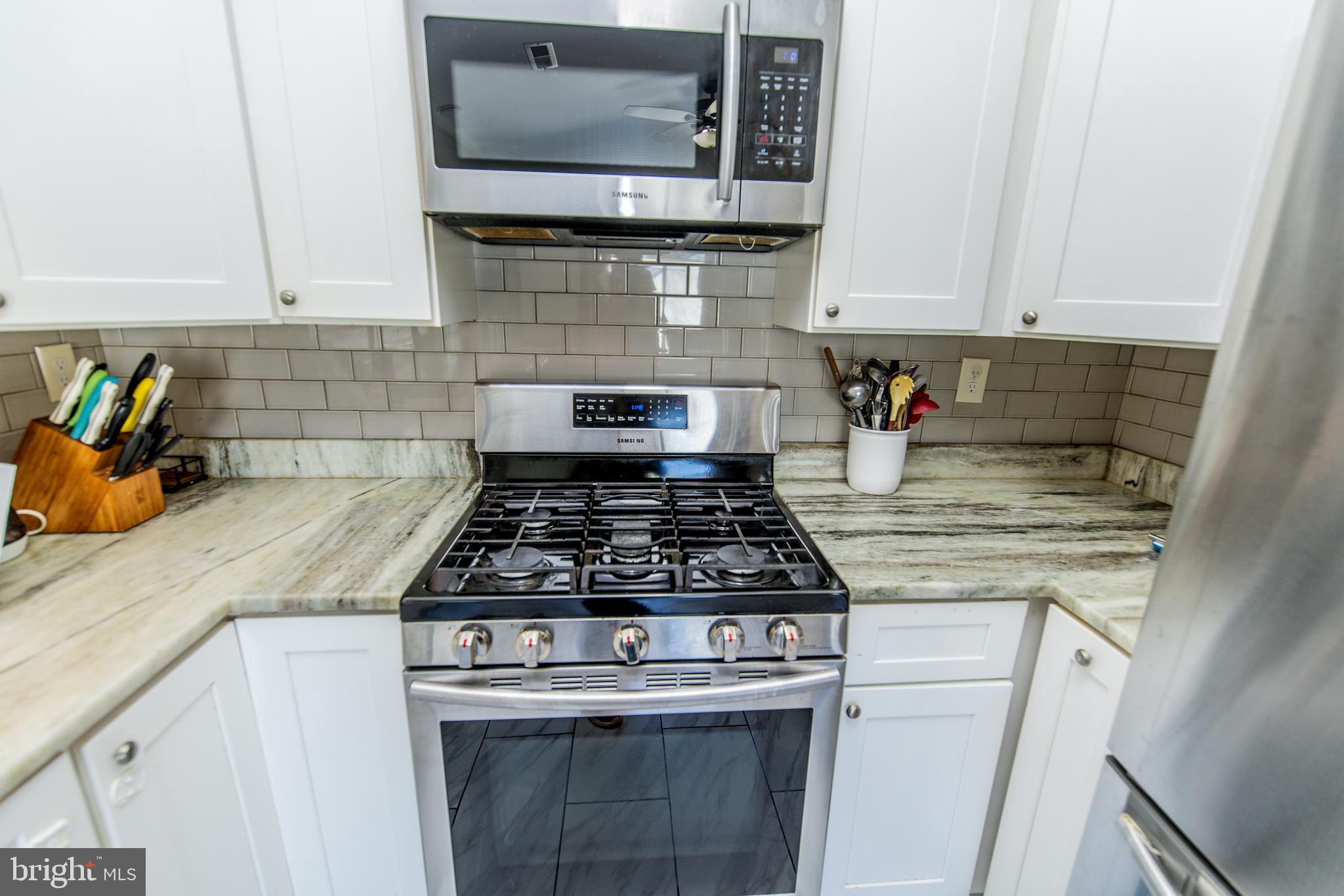 POINTER RIDGE - Residential