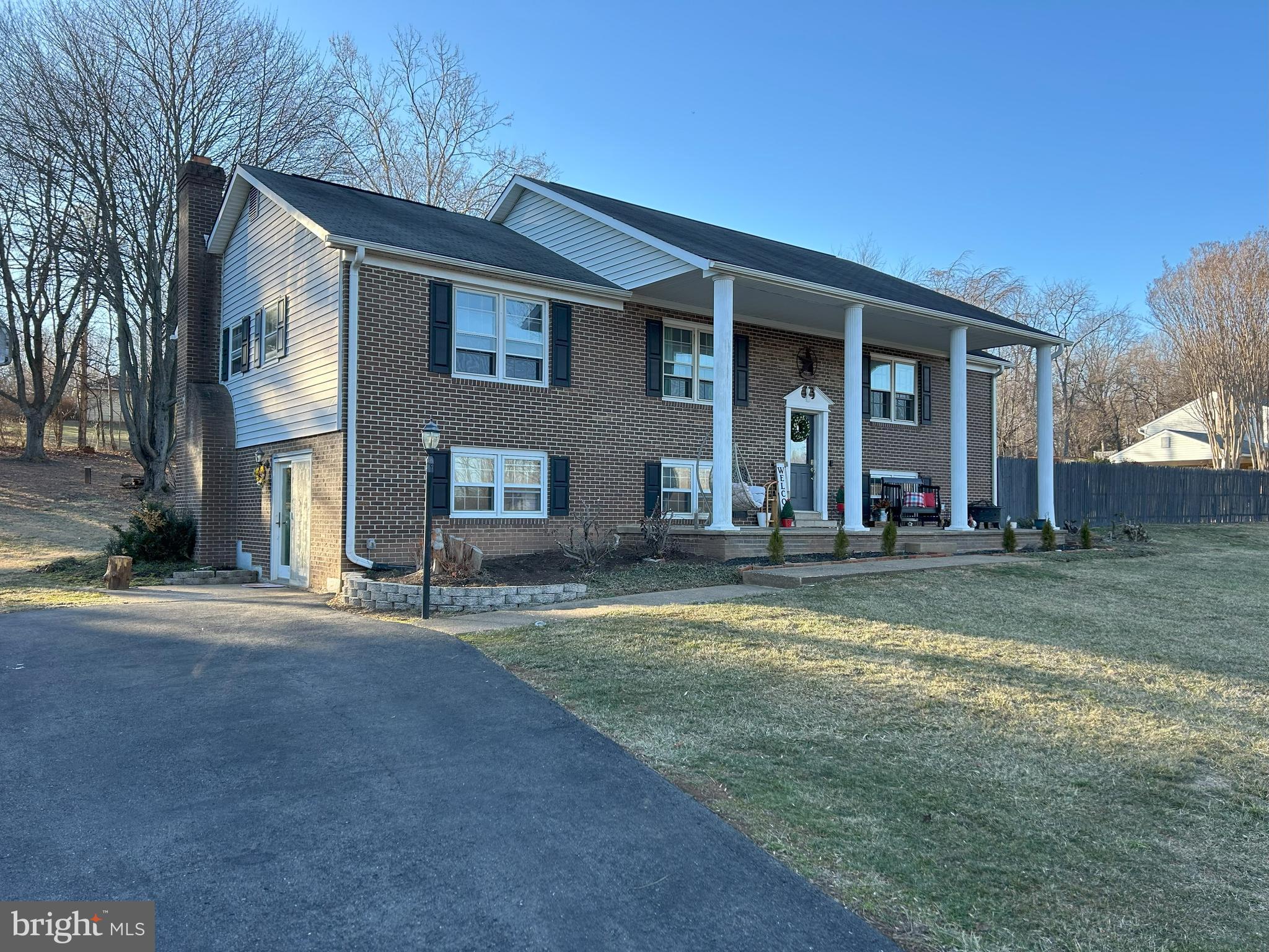 CRESCENT HILLS ESTATES - Residential