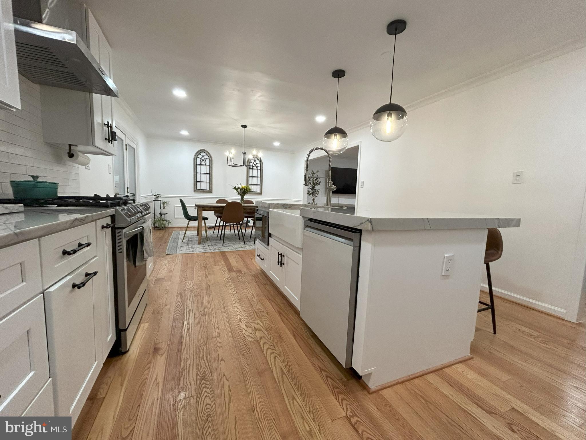 CRESCENT HILLS ESTATES - Residential