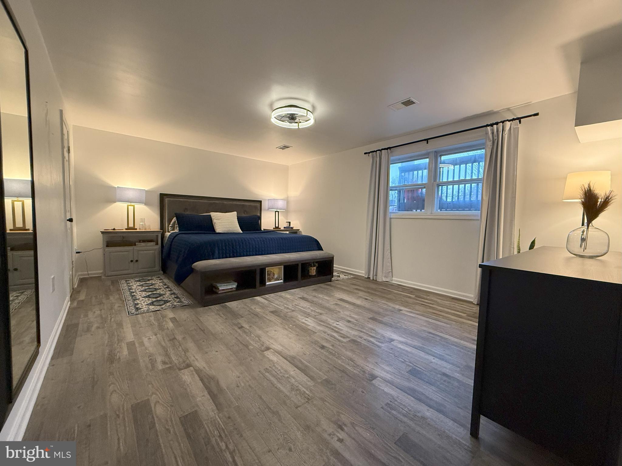 CRESCENT HILLS ESTATES - Residential