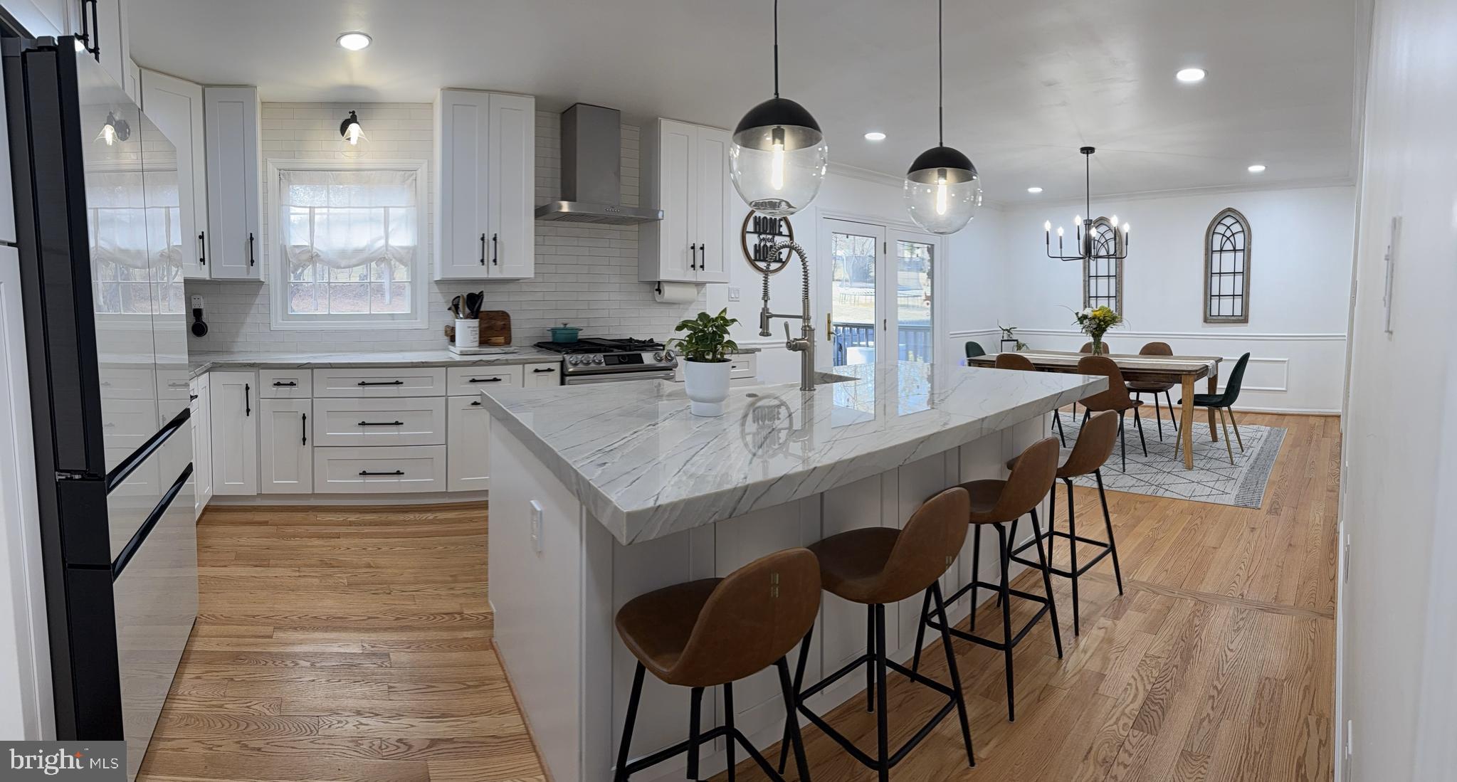 CRESCENT HILLS ESTATES - Residential