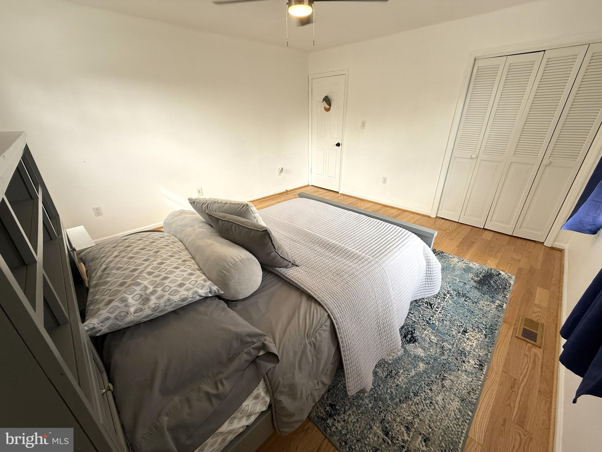 CRESCENT HILLS ESTATES - Residential