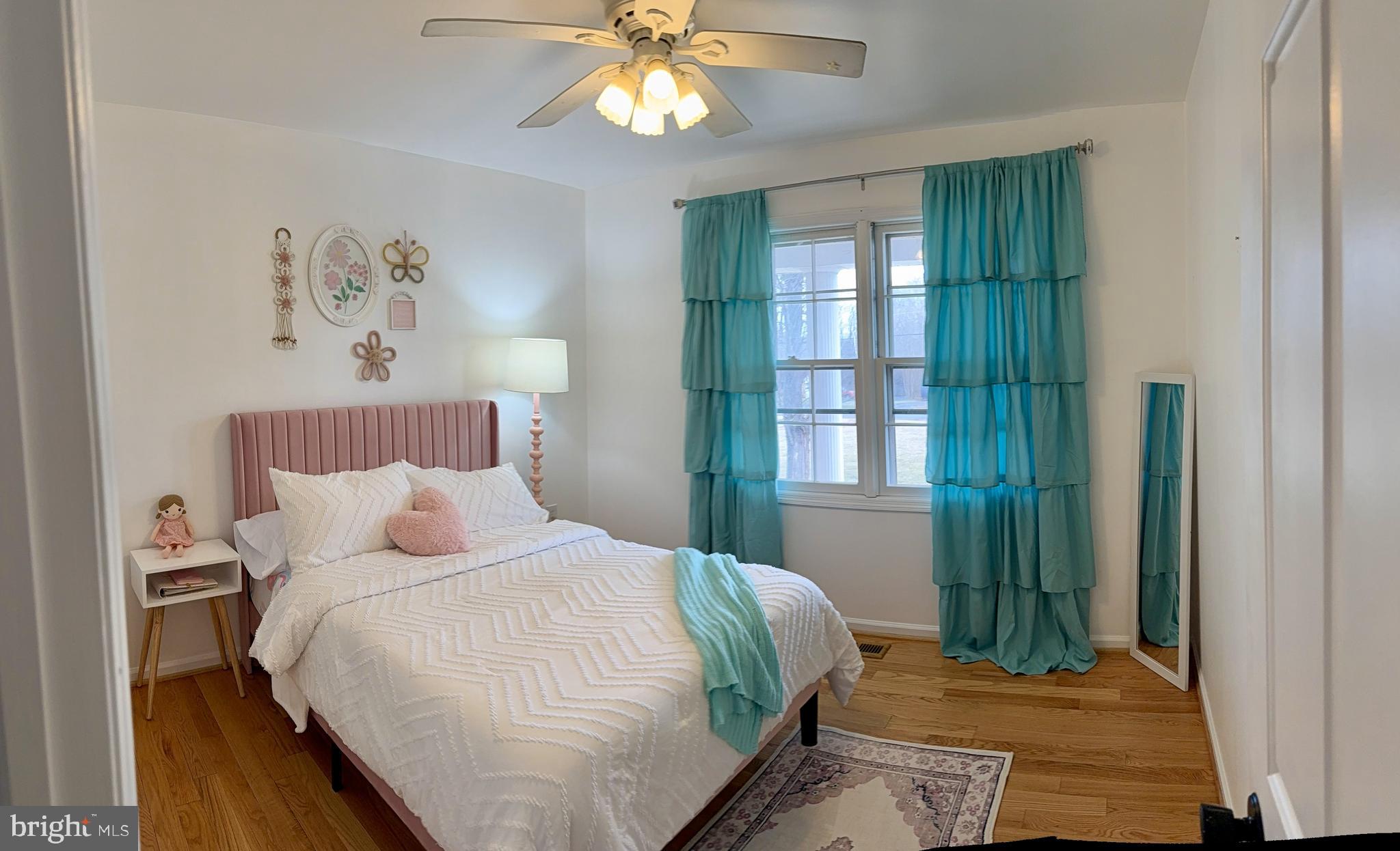 CRESCENT HILLS ESTATES - Residential