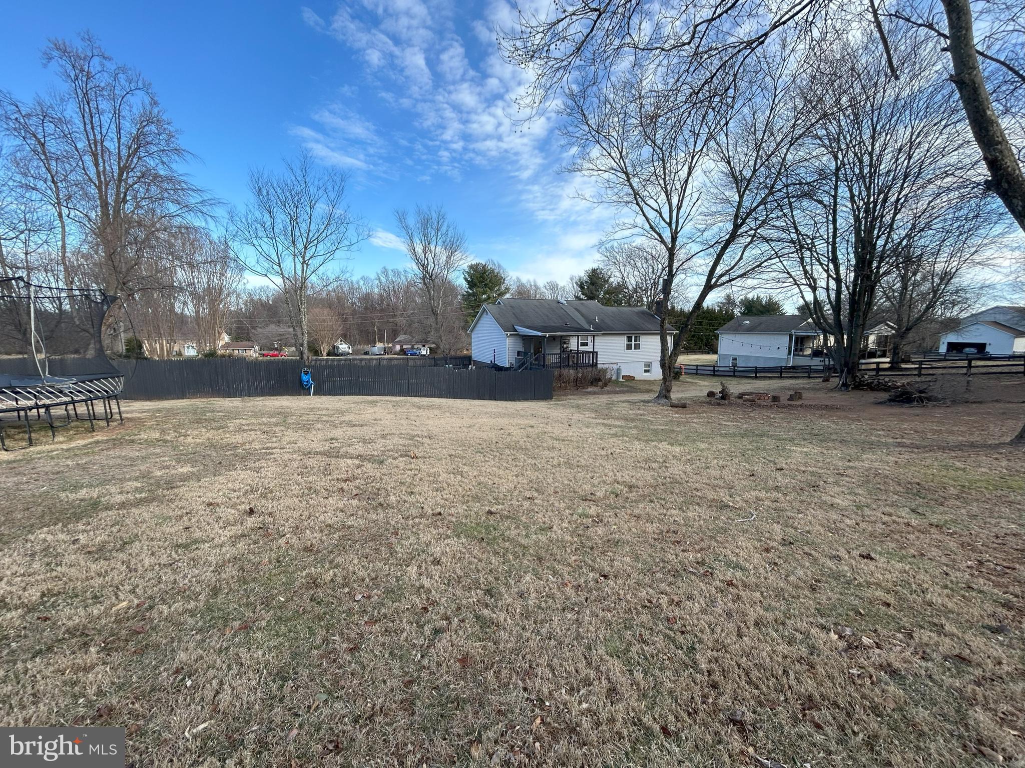 CRESCENT HILLS ESTATES - Residential