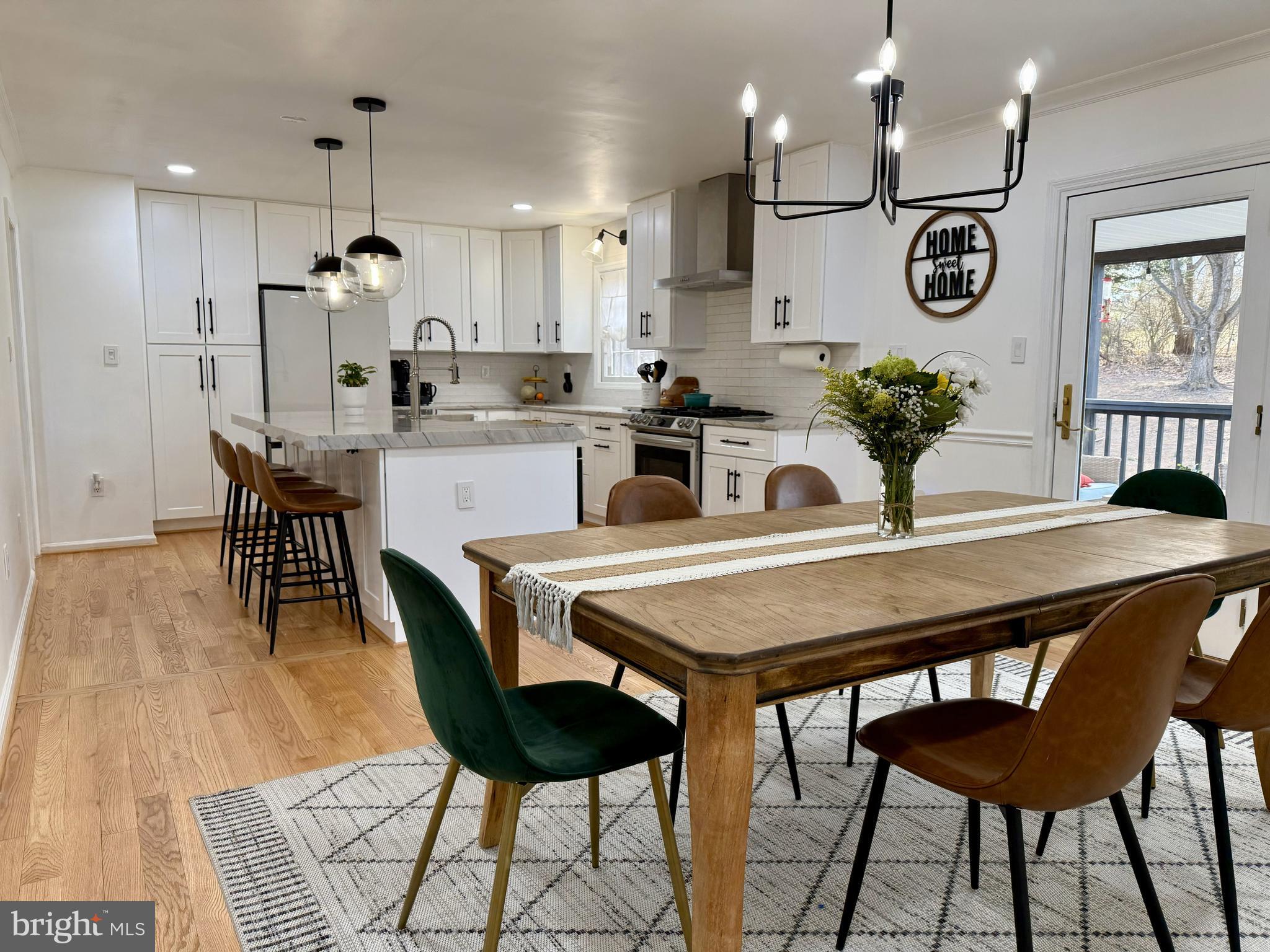 CRESCENT HILLS ESTATES - Residential