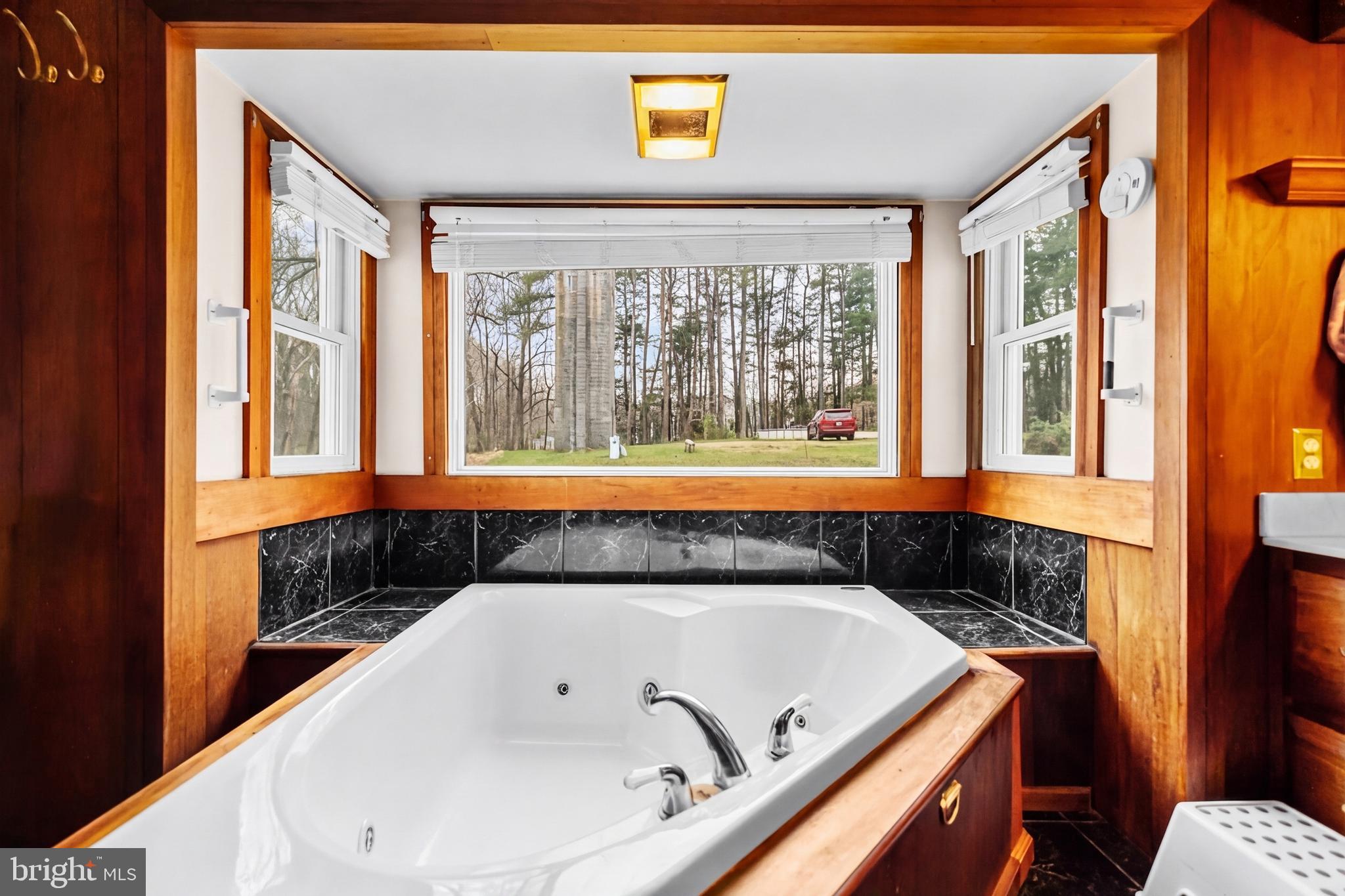 DAHLGREN ROAD - Residential