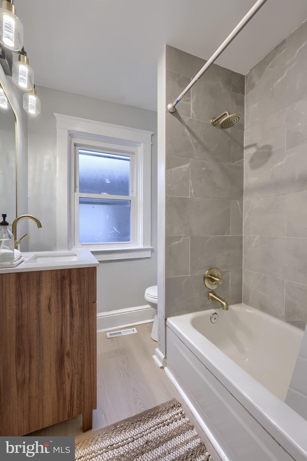 WEST END LANCASTER - Residential